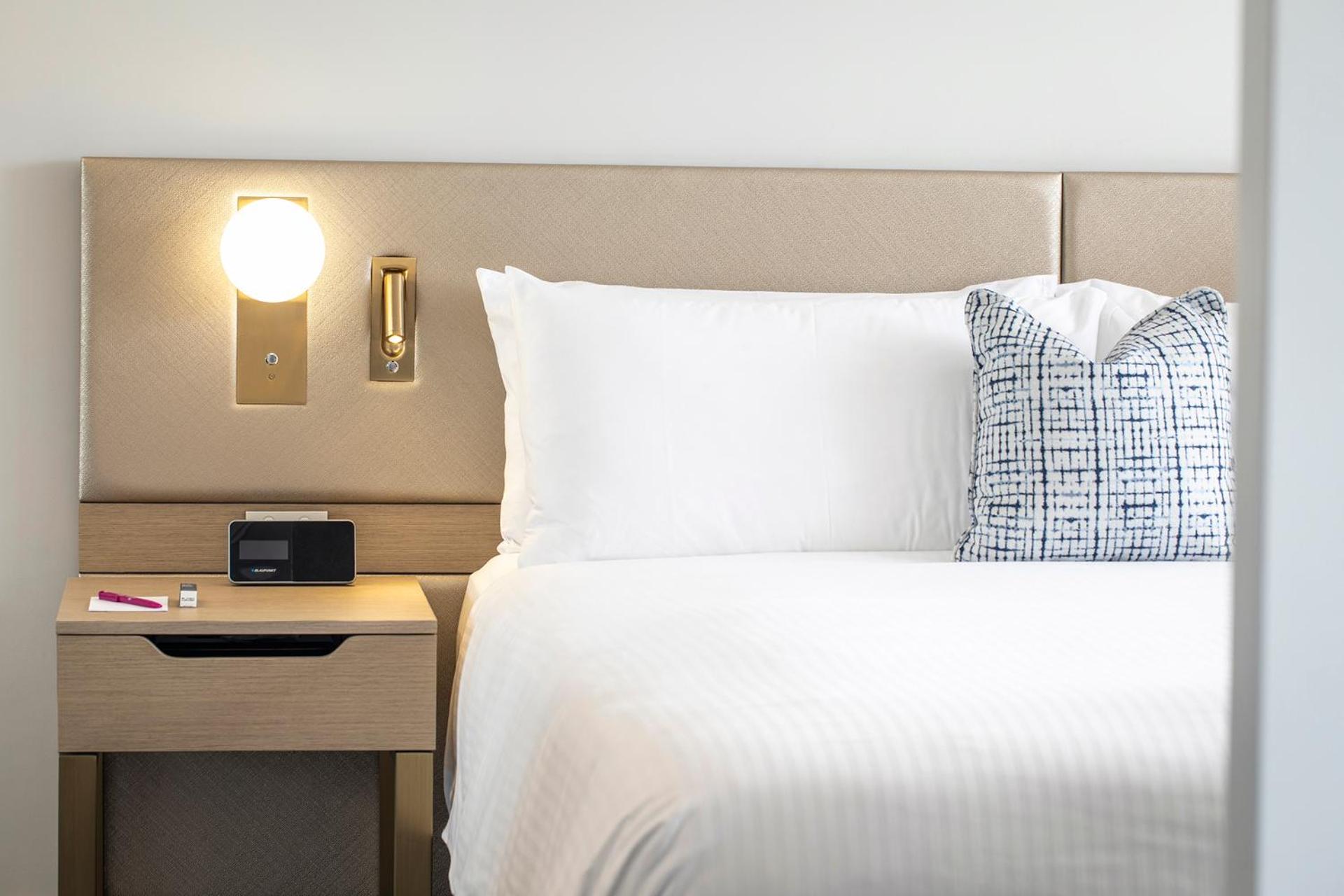 Junior King Suite