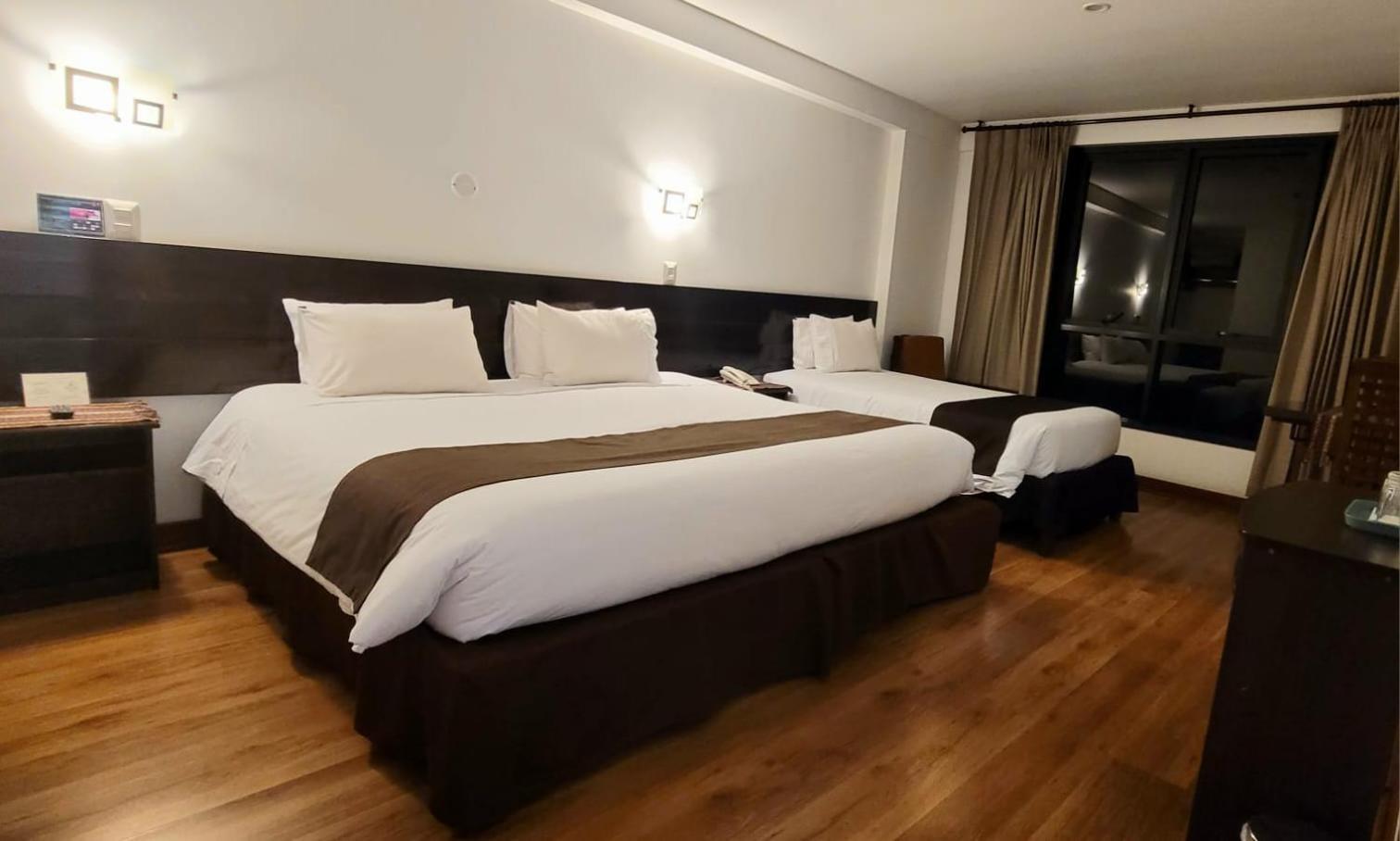Family Room photo 1