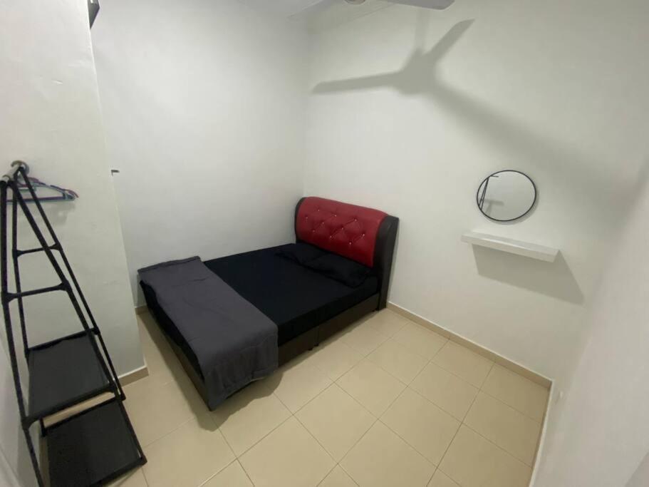 Four-Bedroom House photo 2