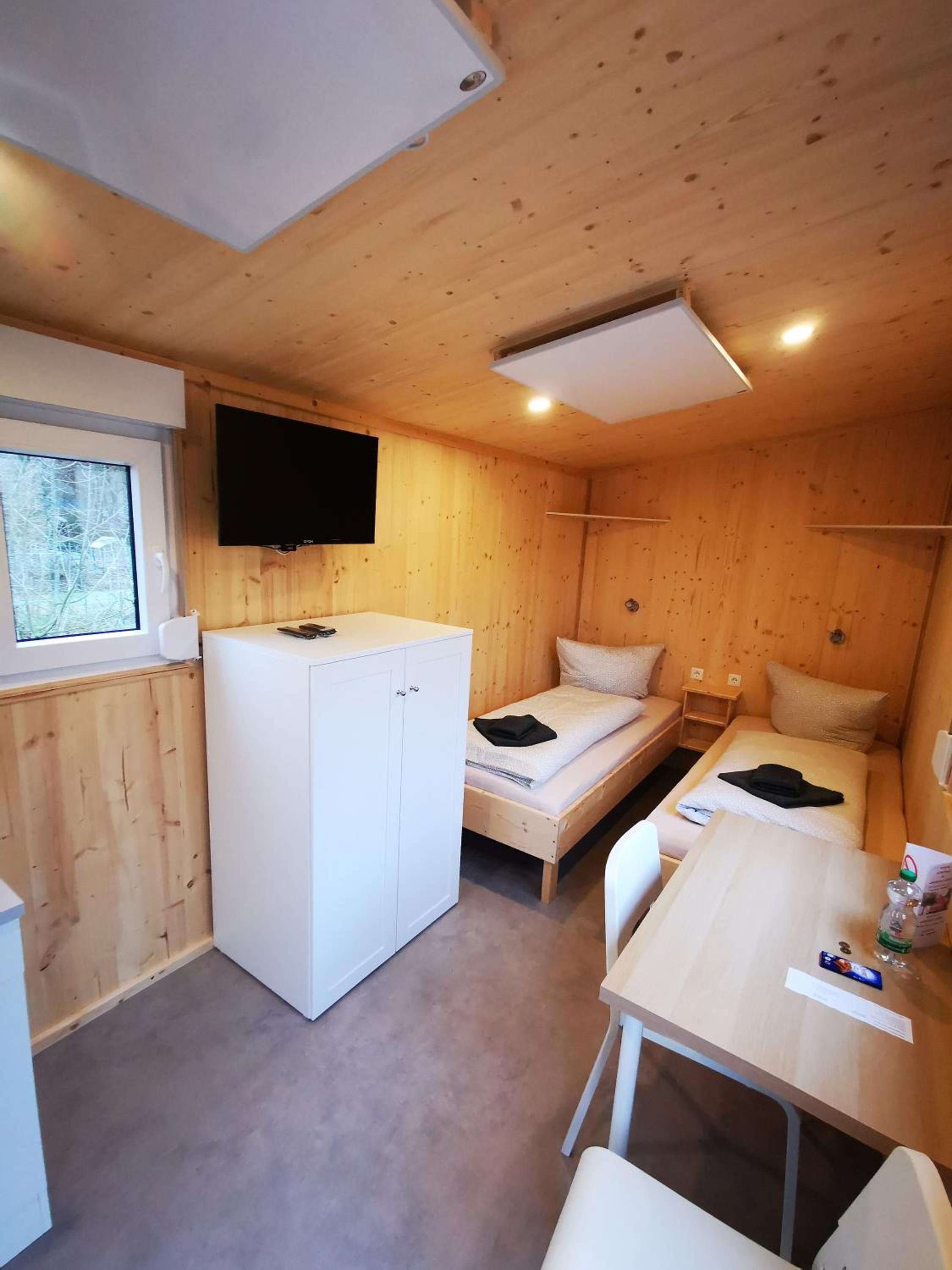 Mobile Home photo 1