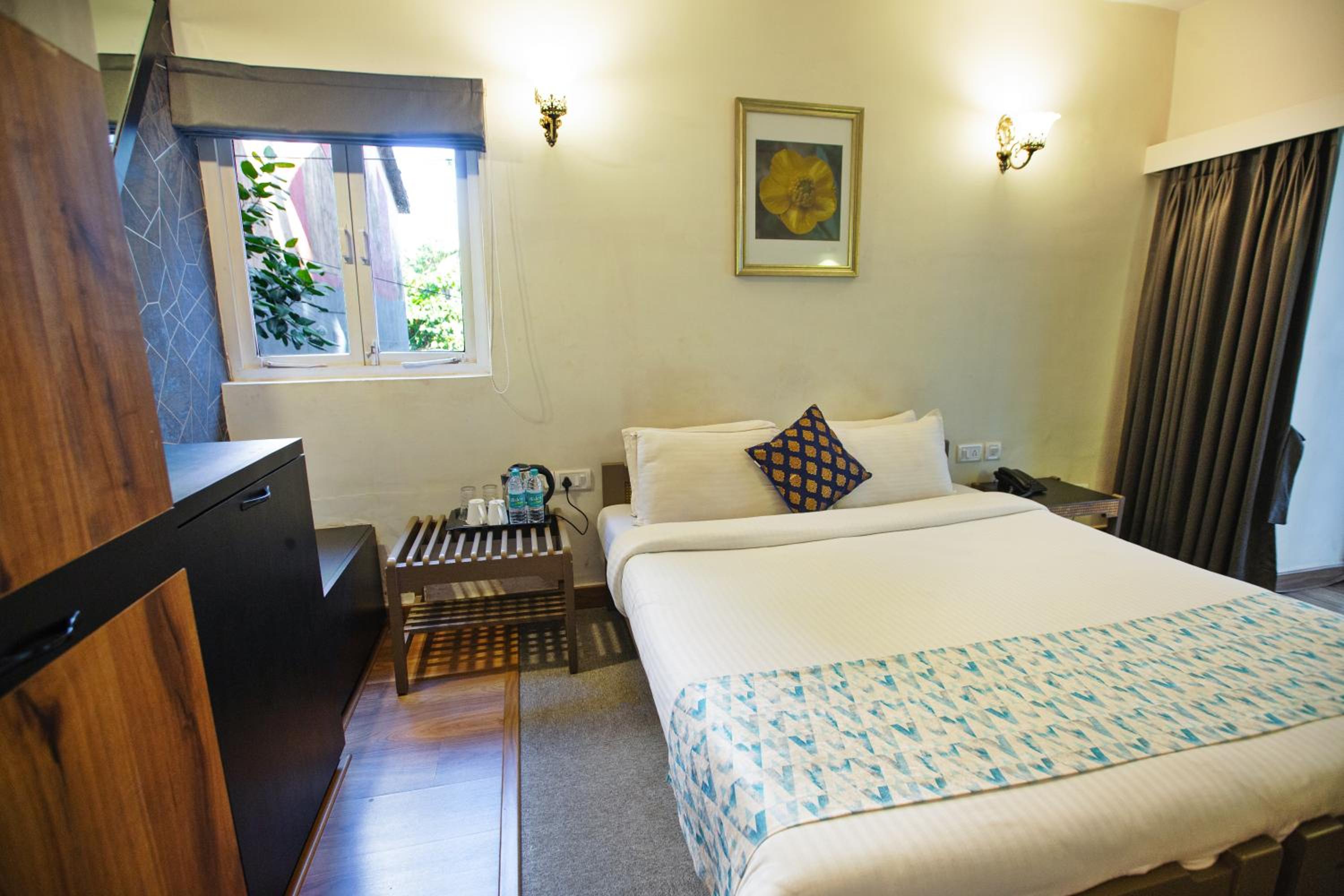 Deluxe Room - Photo 6