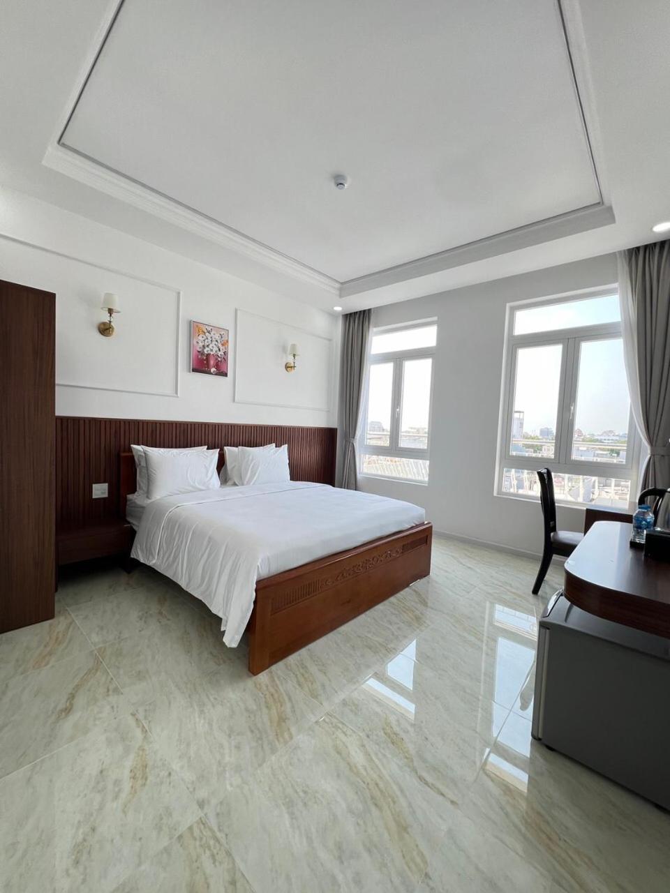 Double Room with Mountain View