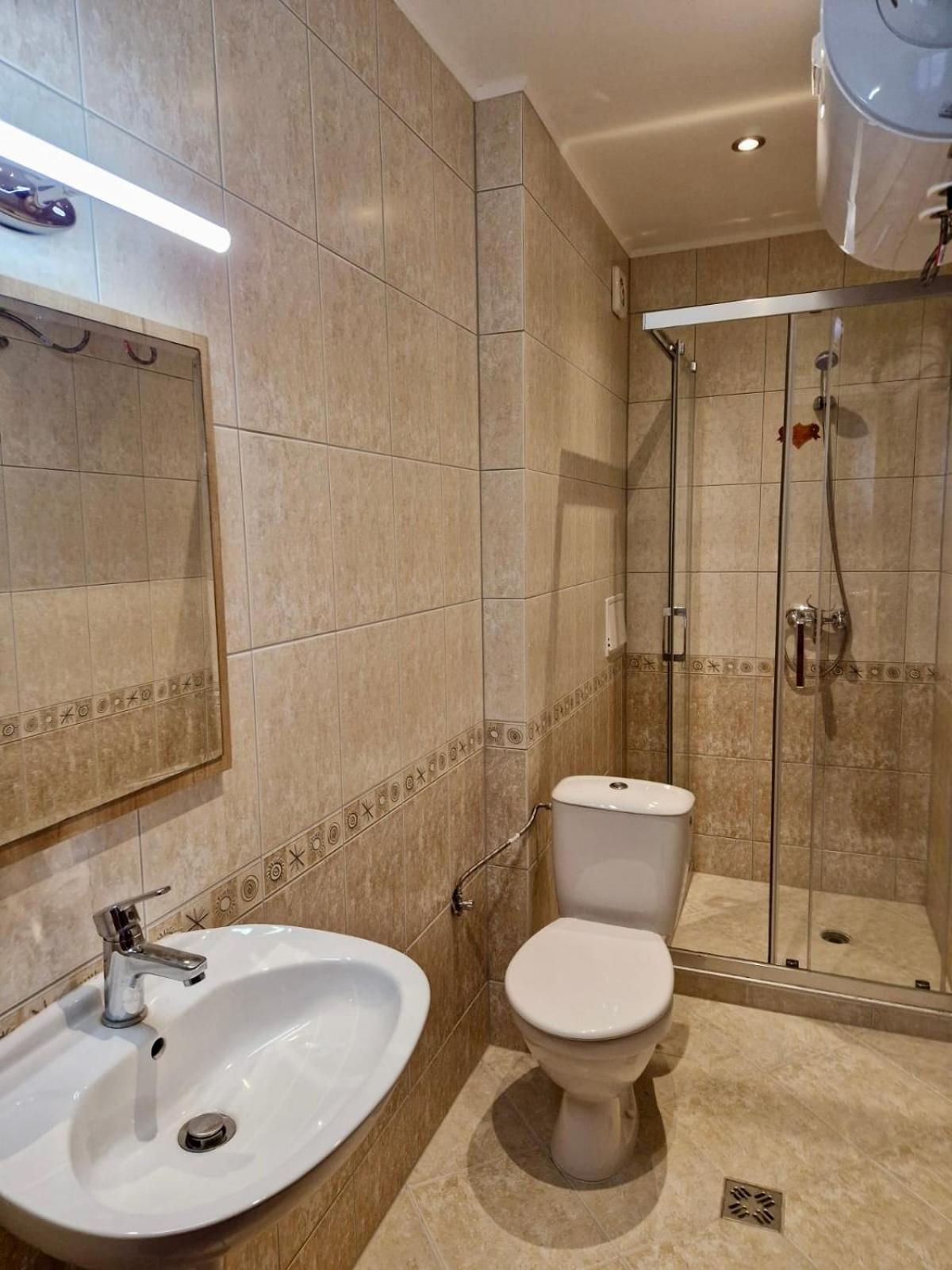 One-Bedroom Suite photo 2