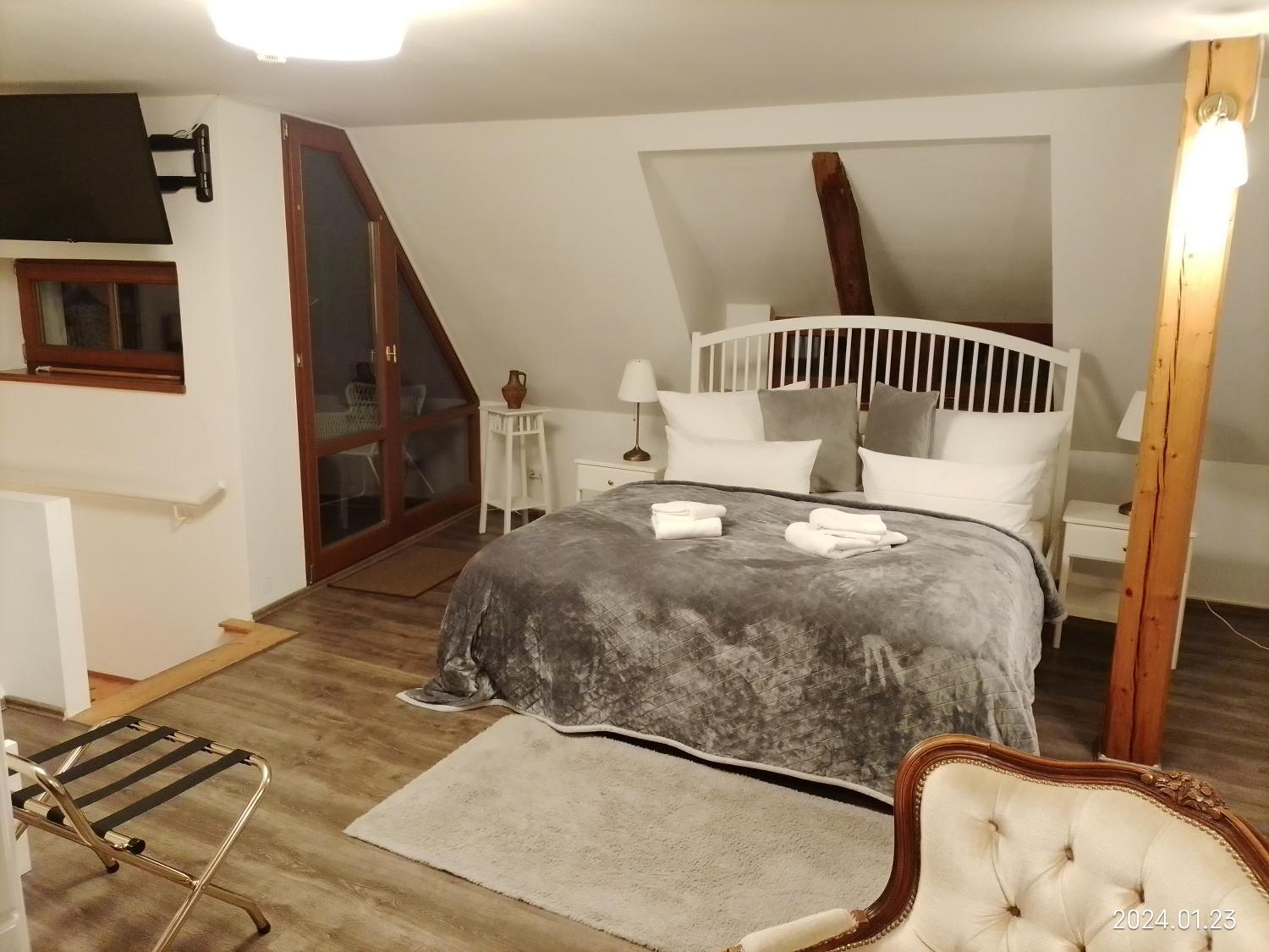 Junior Suite with Balcony photo 1