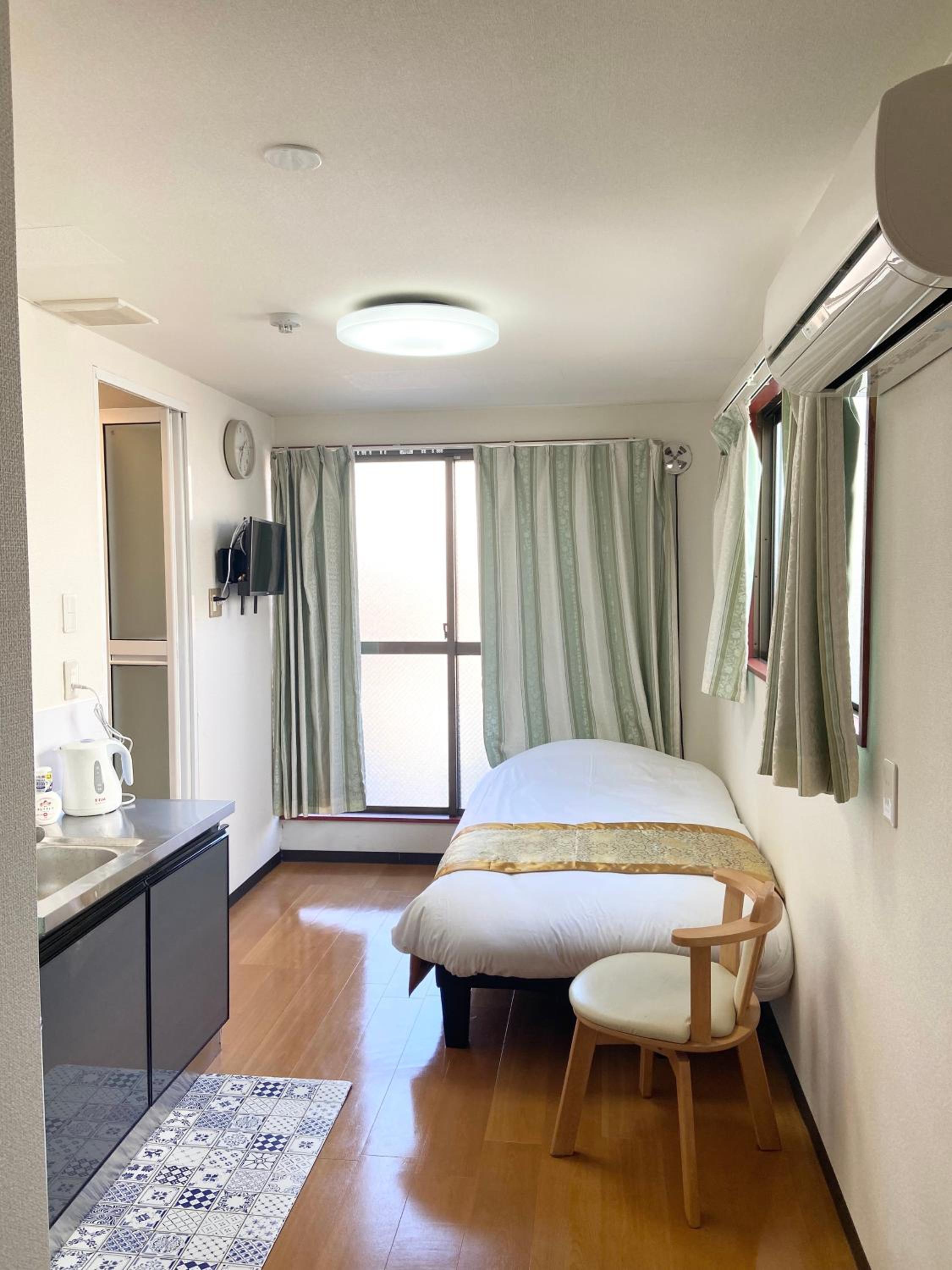 Apartment photo 1