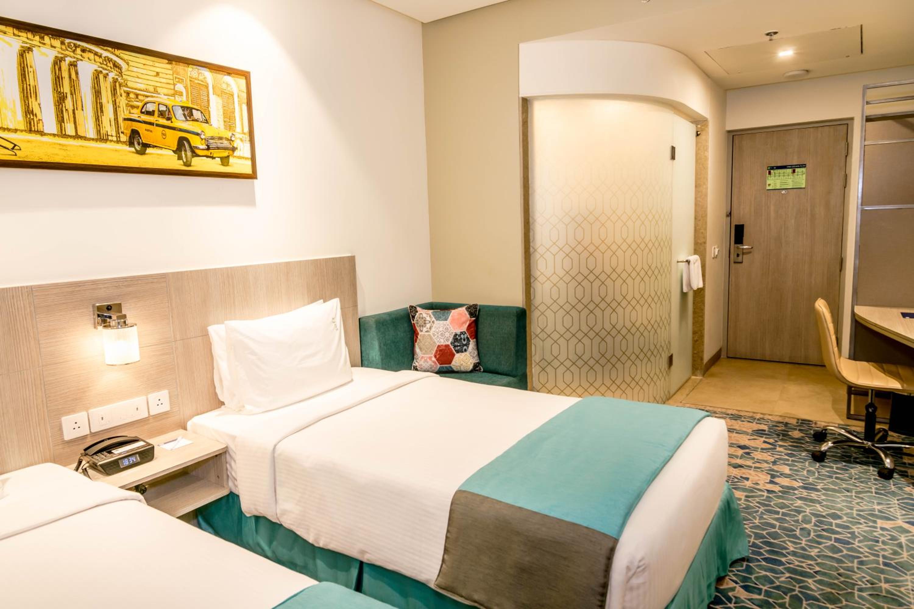 Standard Queen Room - Photo 3