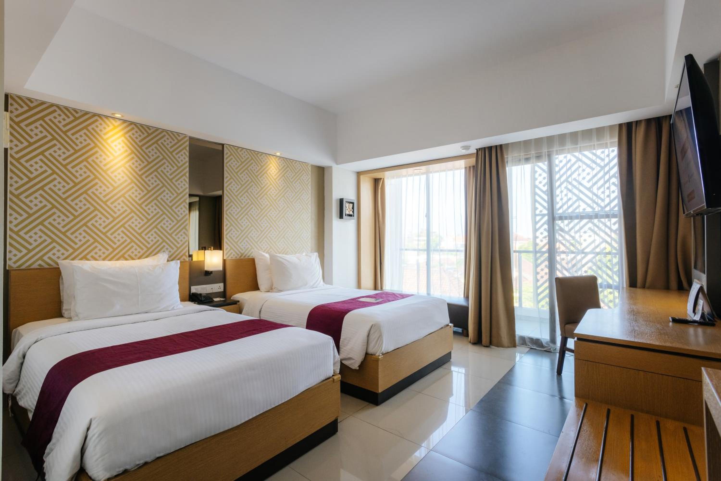 Deluxe Room with Balinese Culture and Beach Club Experience - Photo 6