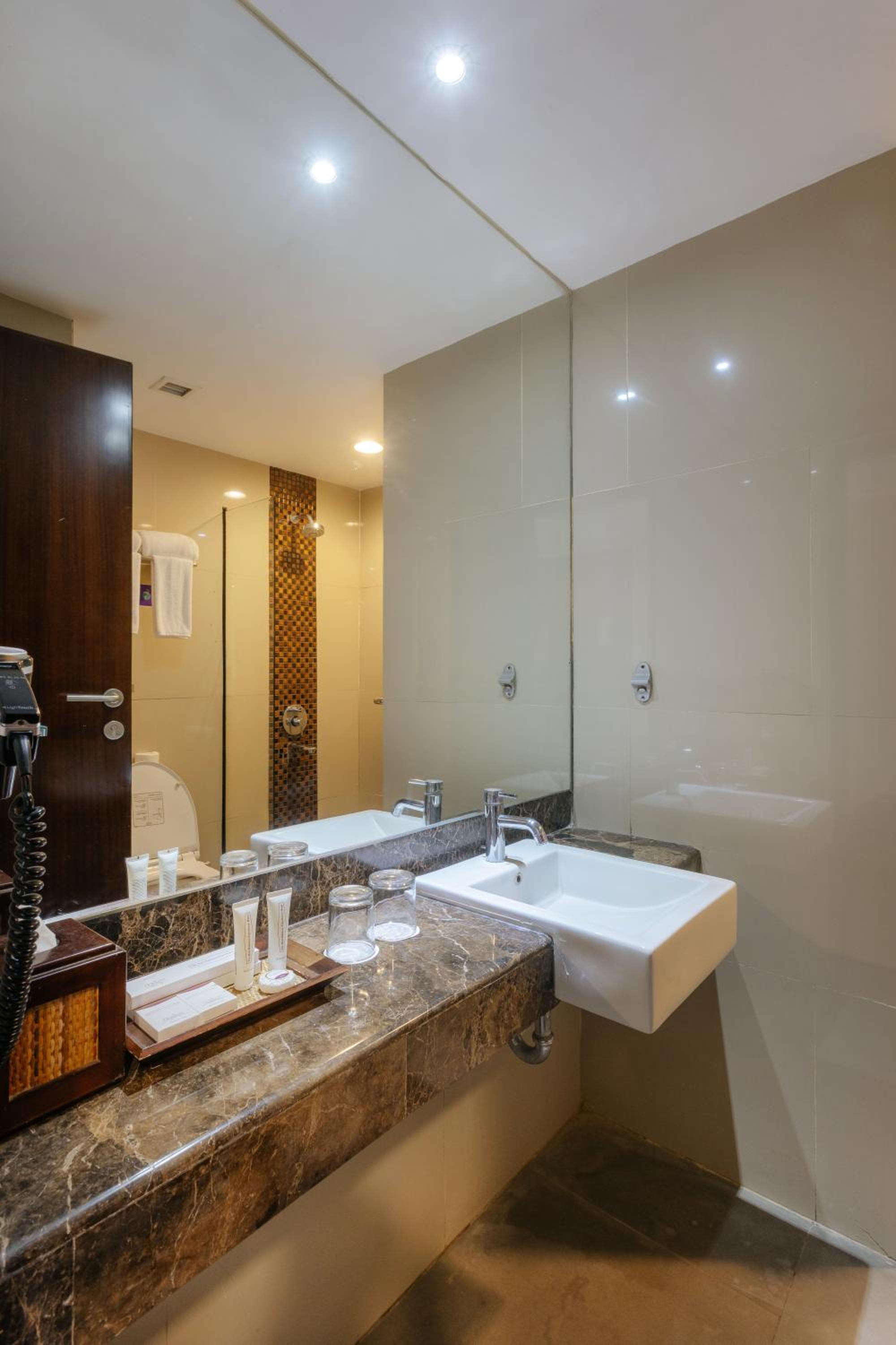Deluxe Executive with Balinese Culture and Beach Club Experience - Photo 7