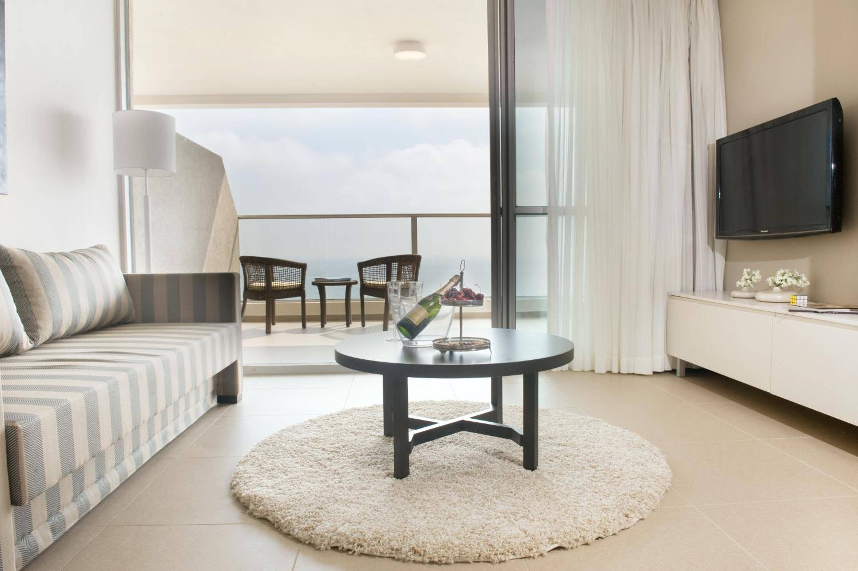 Grand Deluxe Full Sea View - Photo 6