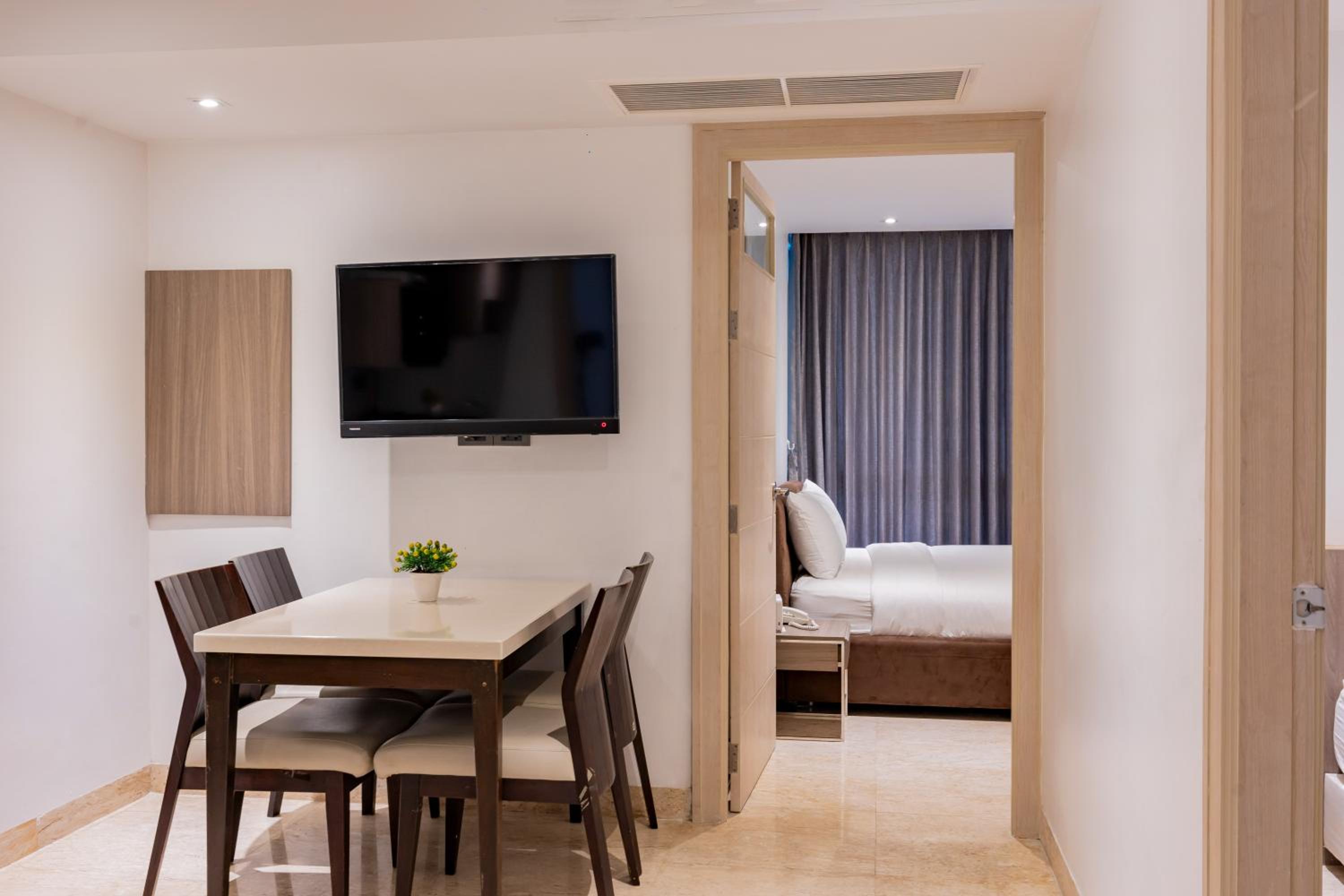 Family Two-Bedroom Suite - Non-smoking photo 2
