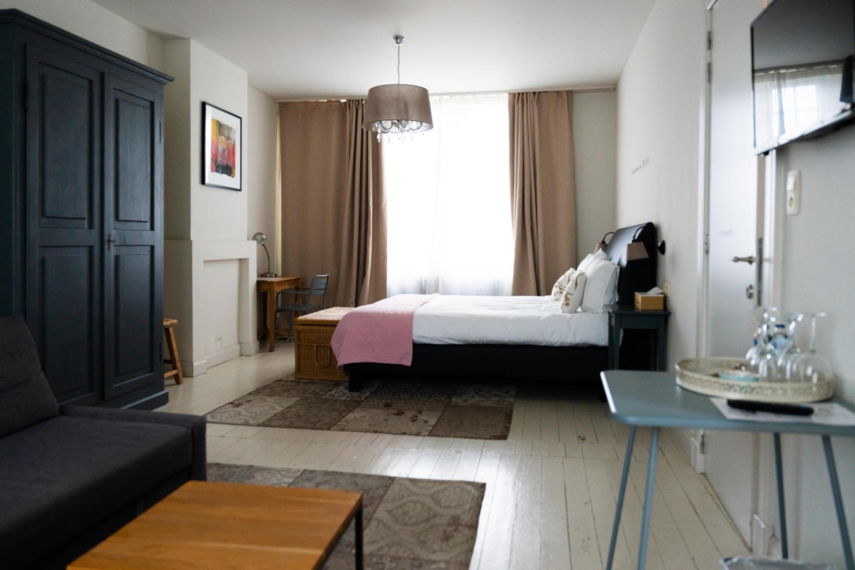 Rural Suite - Photo 3