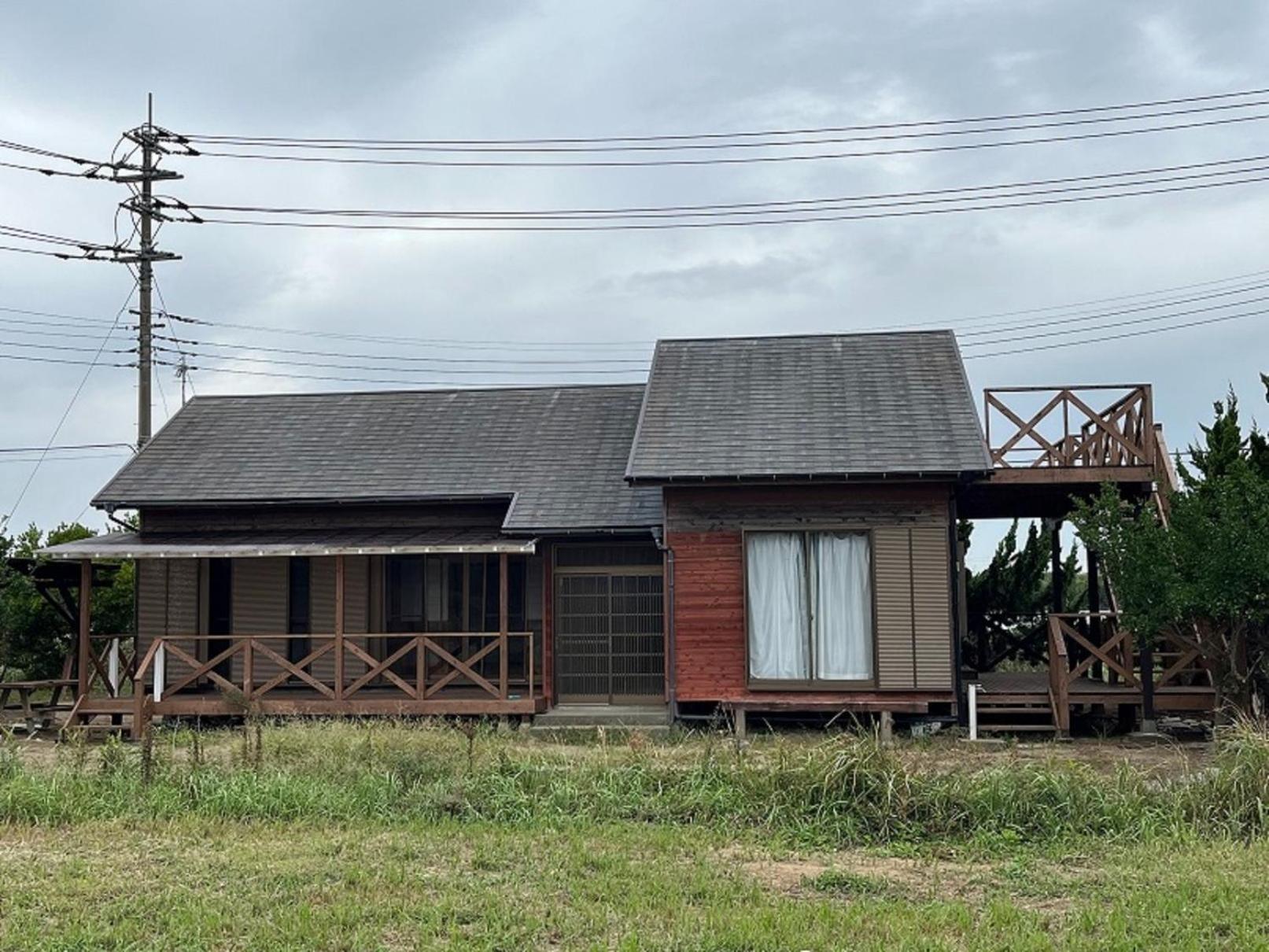 Bungalow photo 2