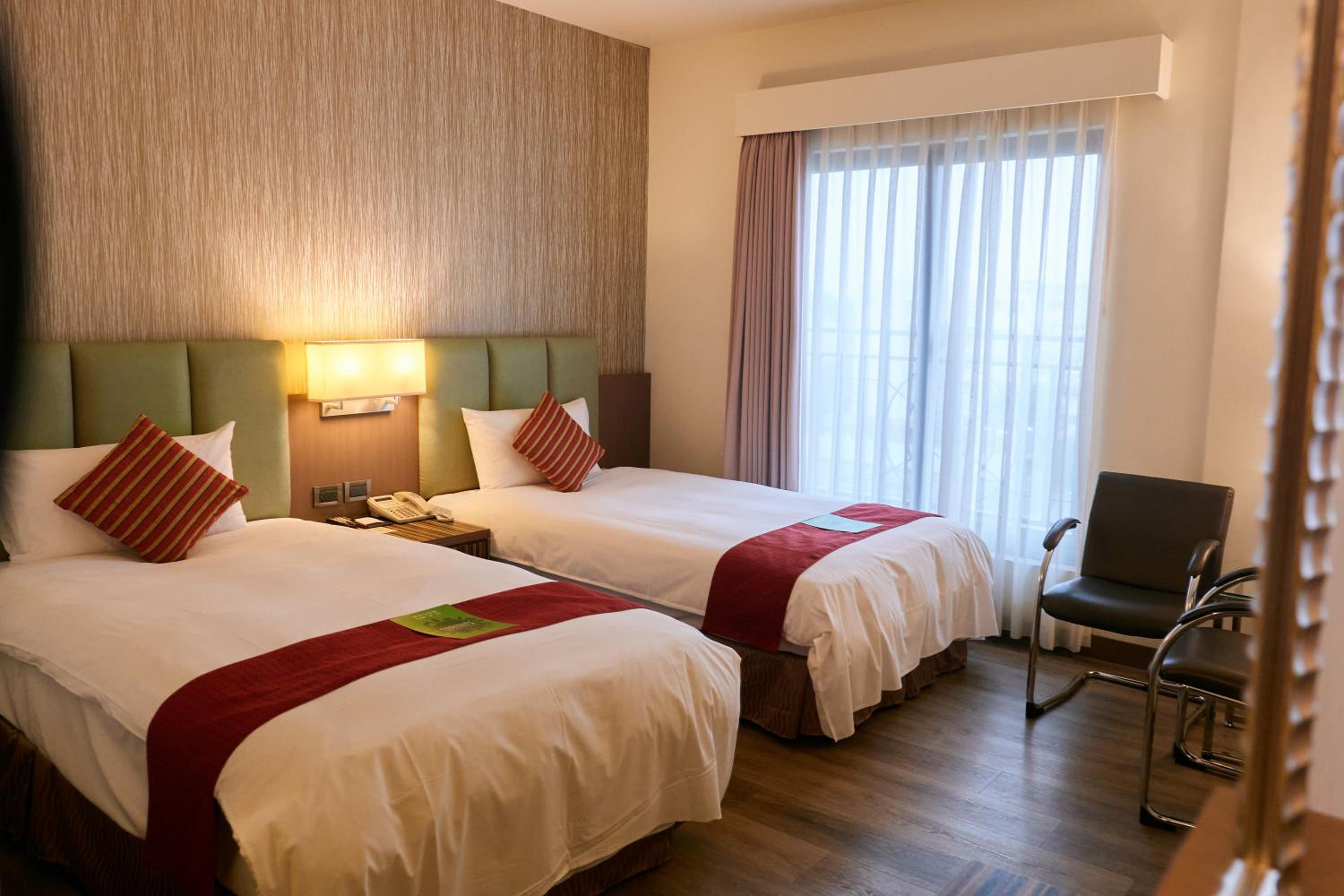 Deluxe Twin Room