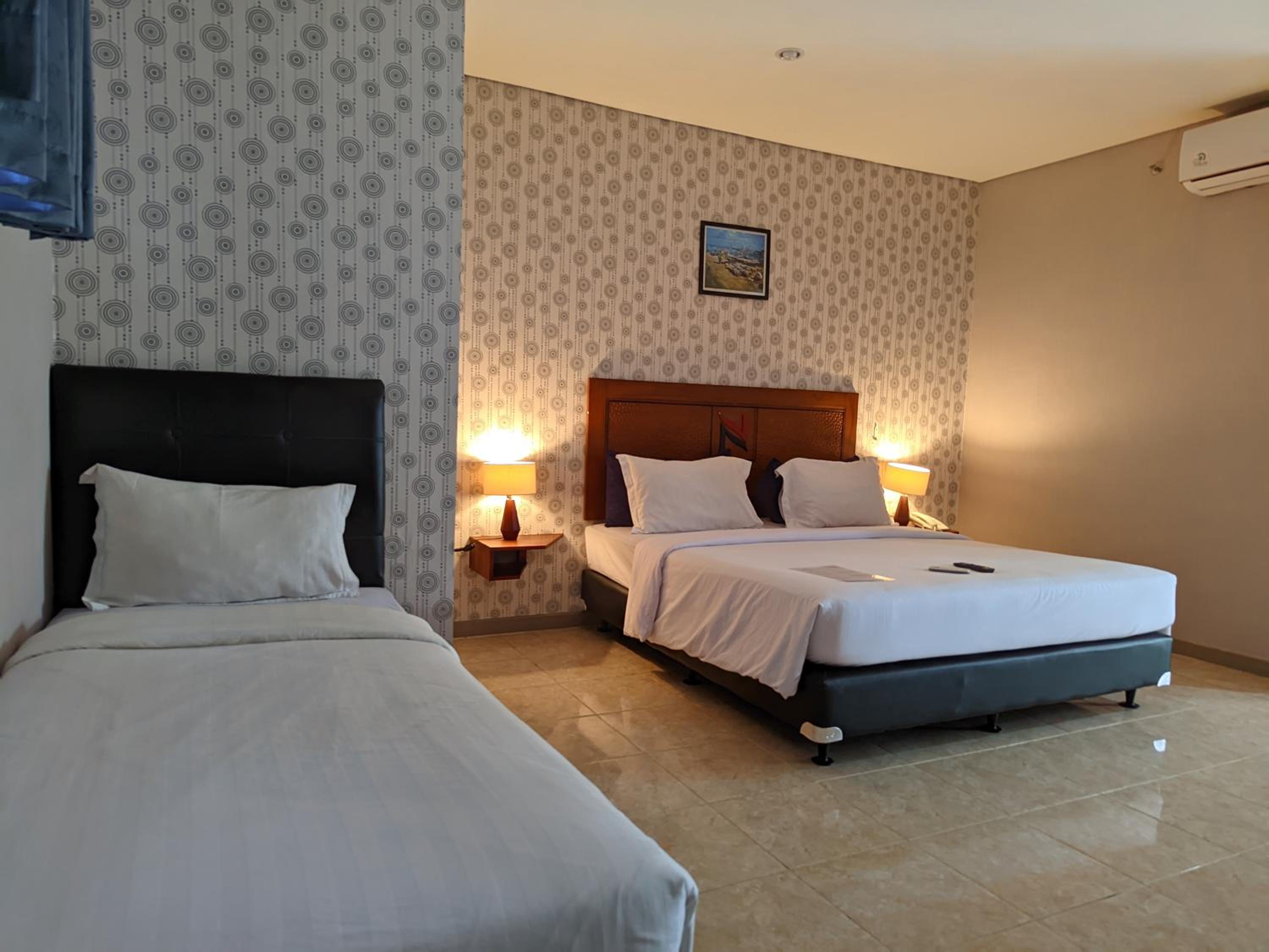 Superior Triple Room - Photo 4