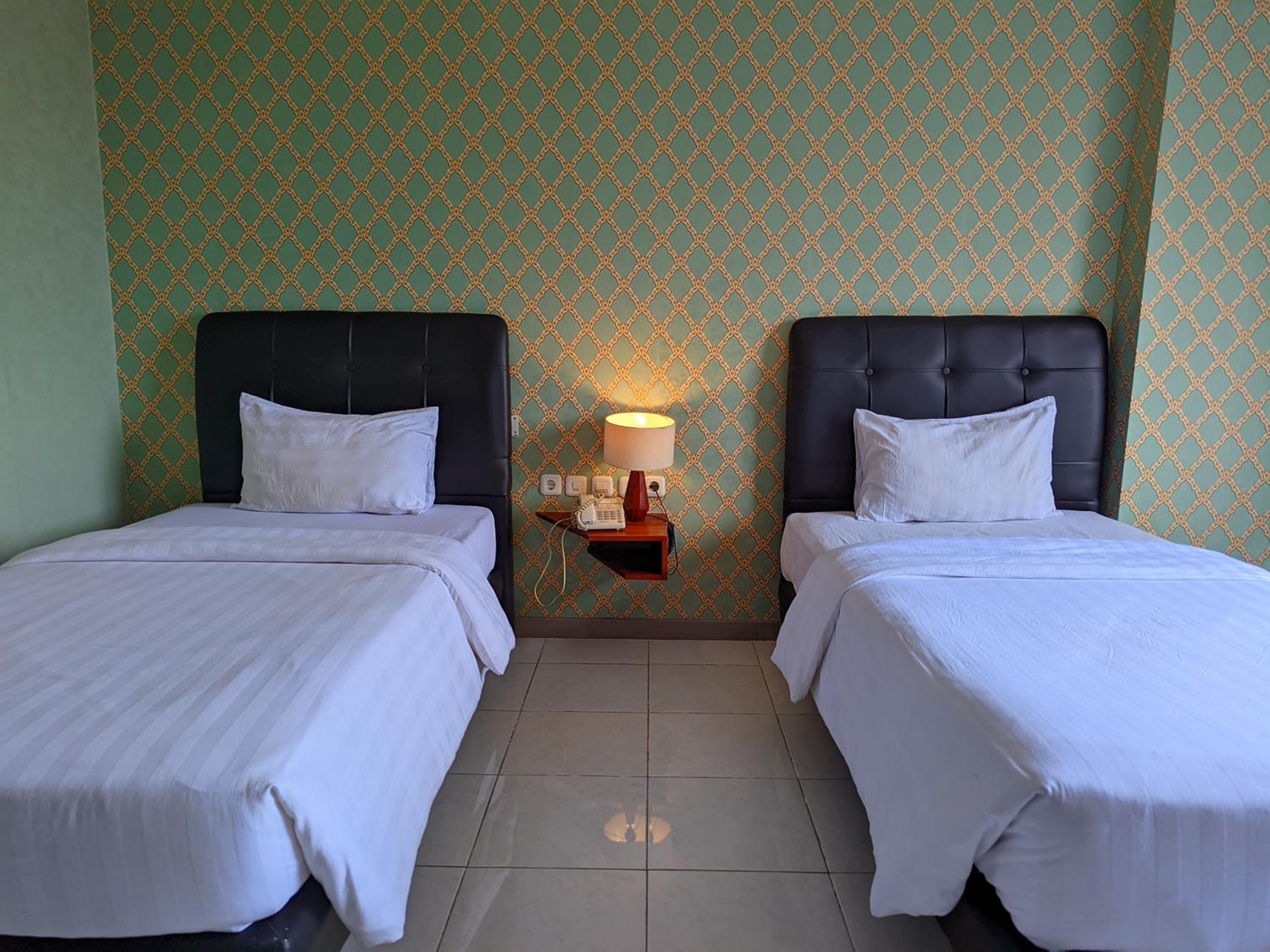 Superior Twin Room - Photo 5