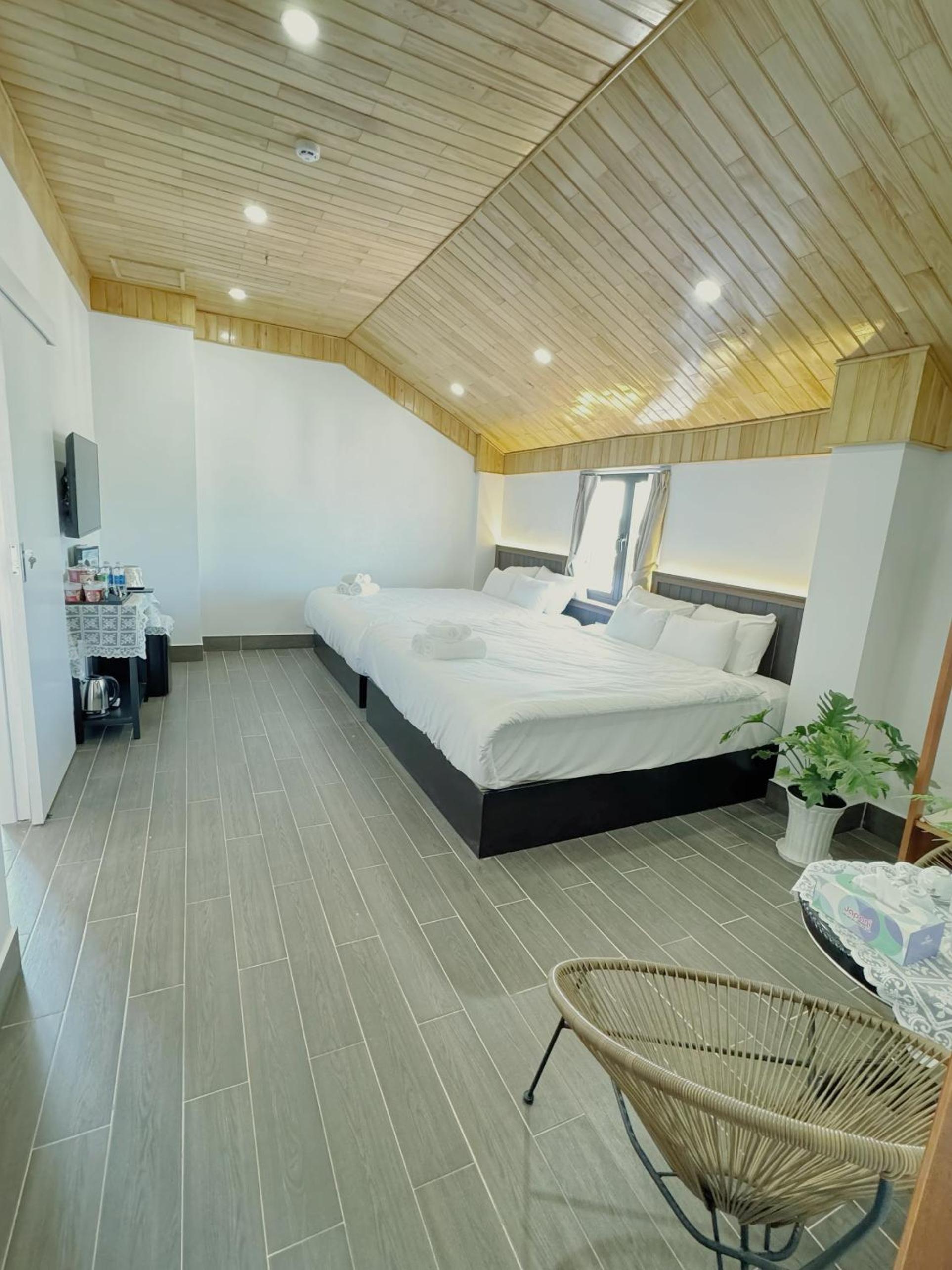 Two-Bedroom Suite photo 1