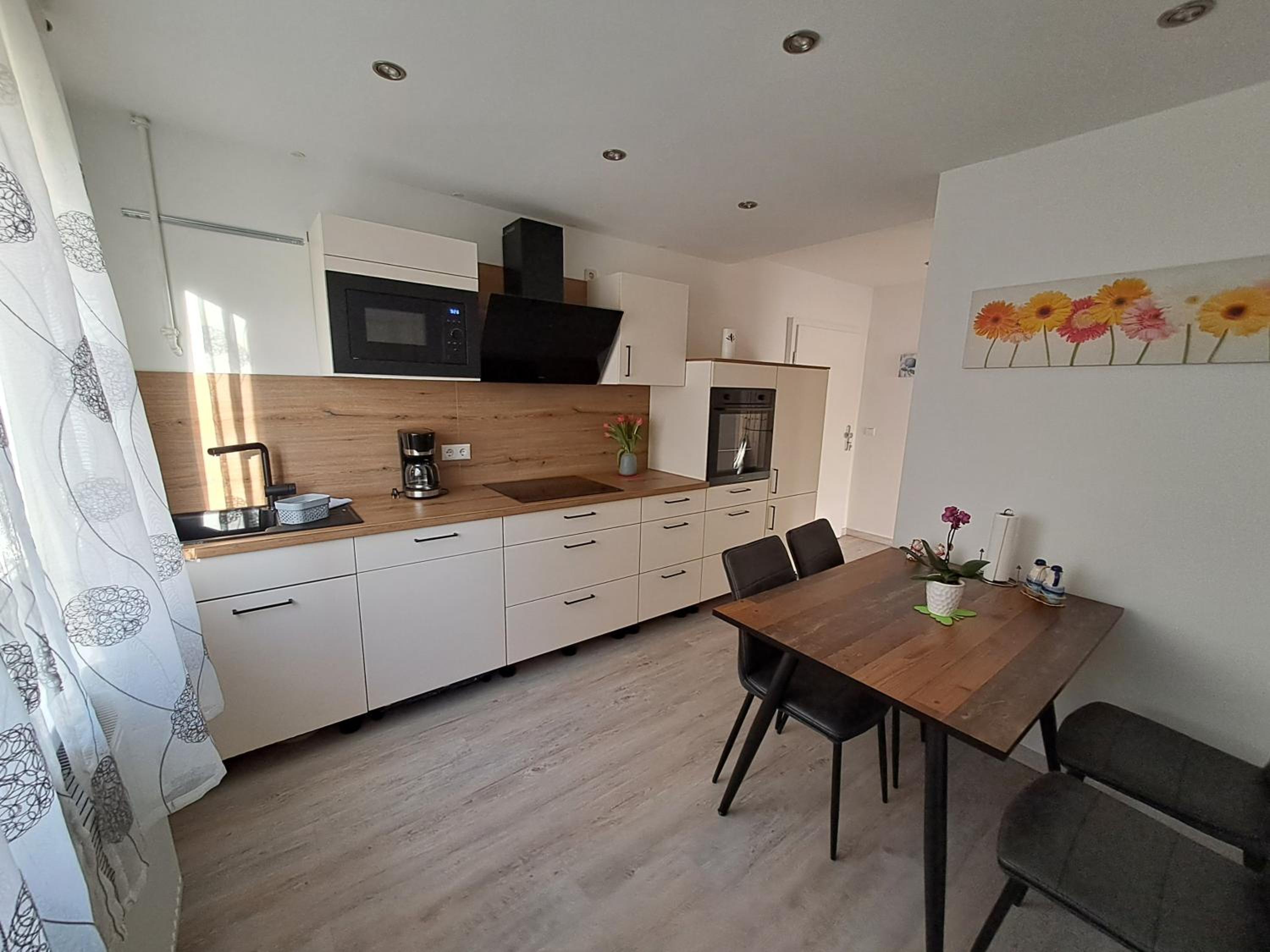Two-Bedroom Apartment - Photo 20
