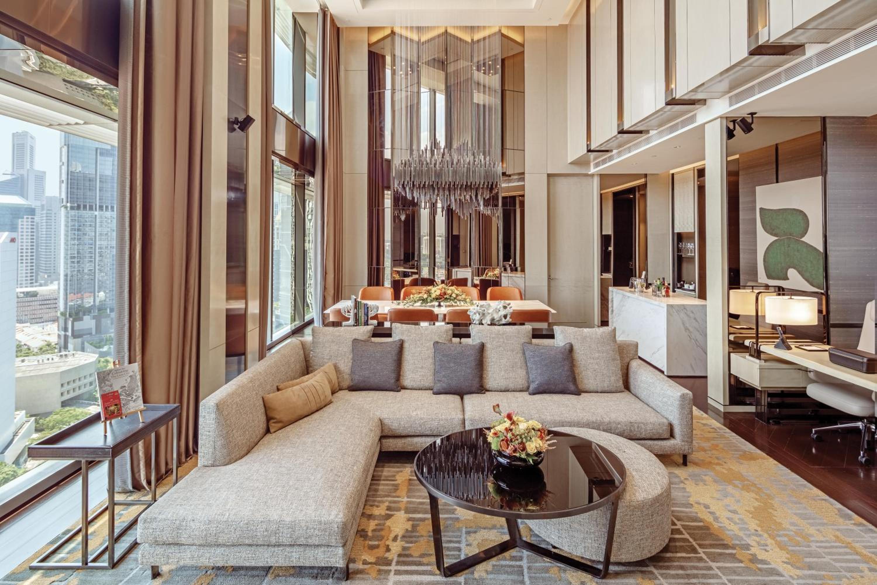 JOAQUIM SUITE, Club Millésime Access, 1 King Bed, Heritage View, High Floor