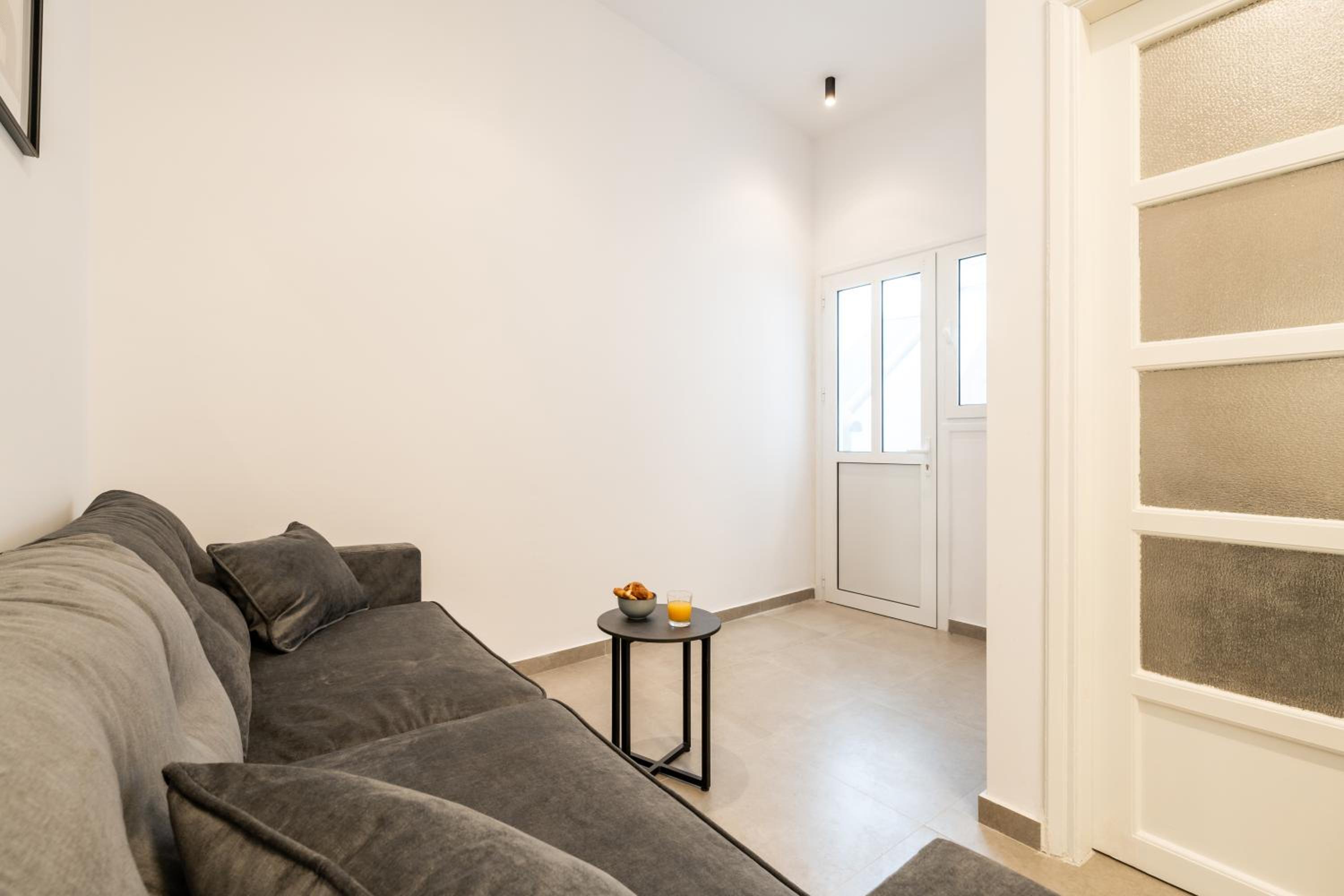 Two-Bedroom Apartment photo 2