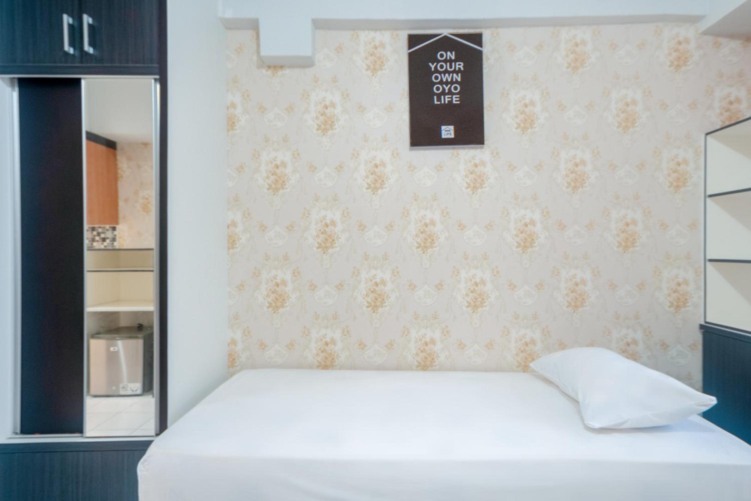 Large Single Room