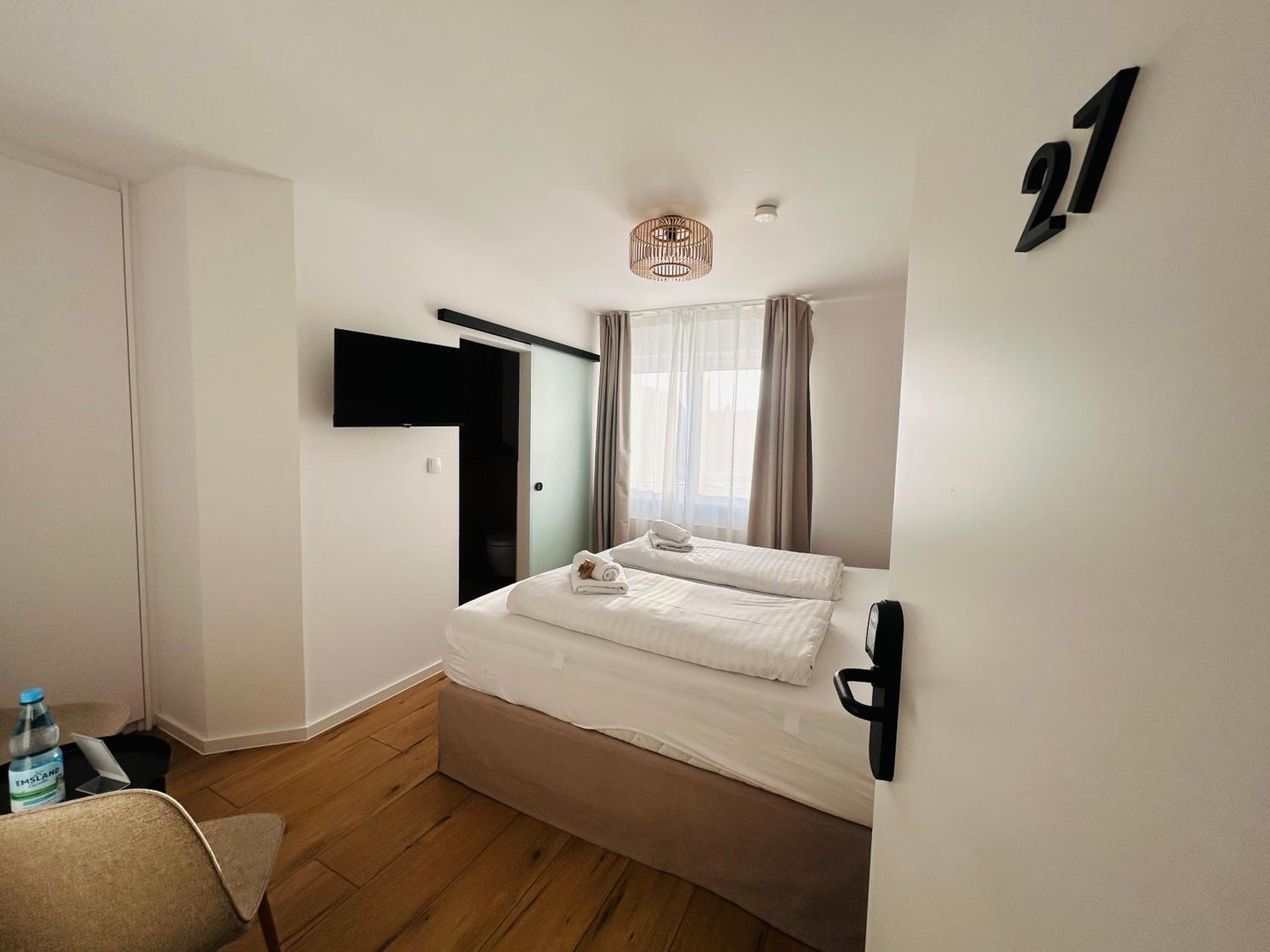 Small Double Room photo 3