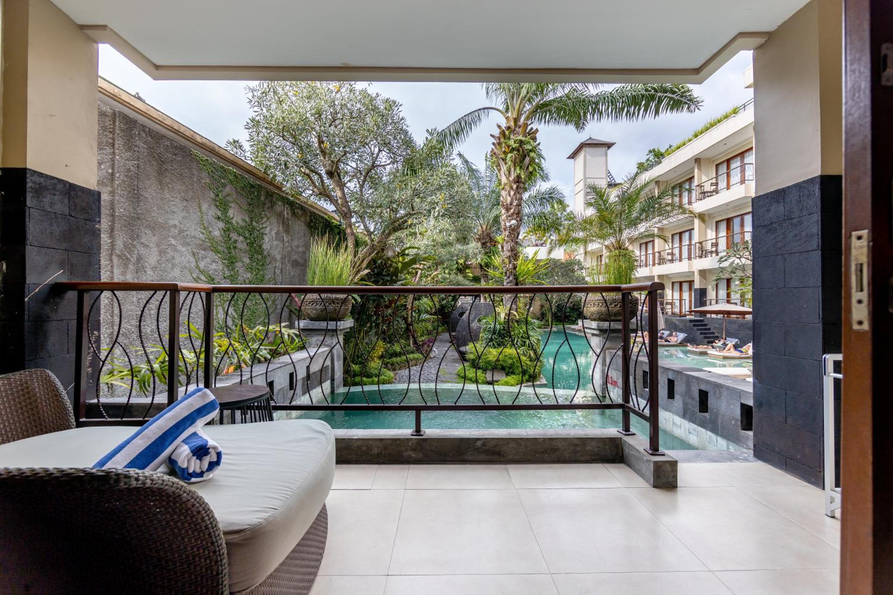 Suite Plunge Pool with Daily Afternoon Tea and Scheduled Activities - Photo 3
