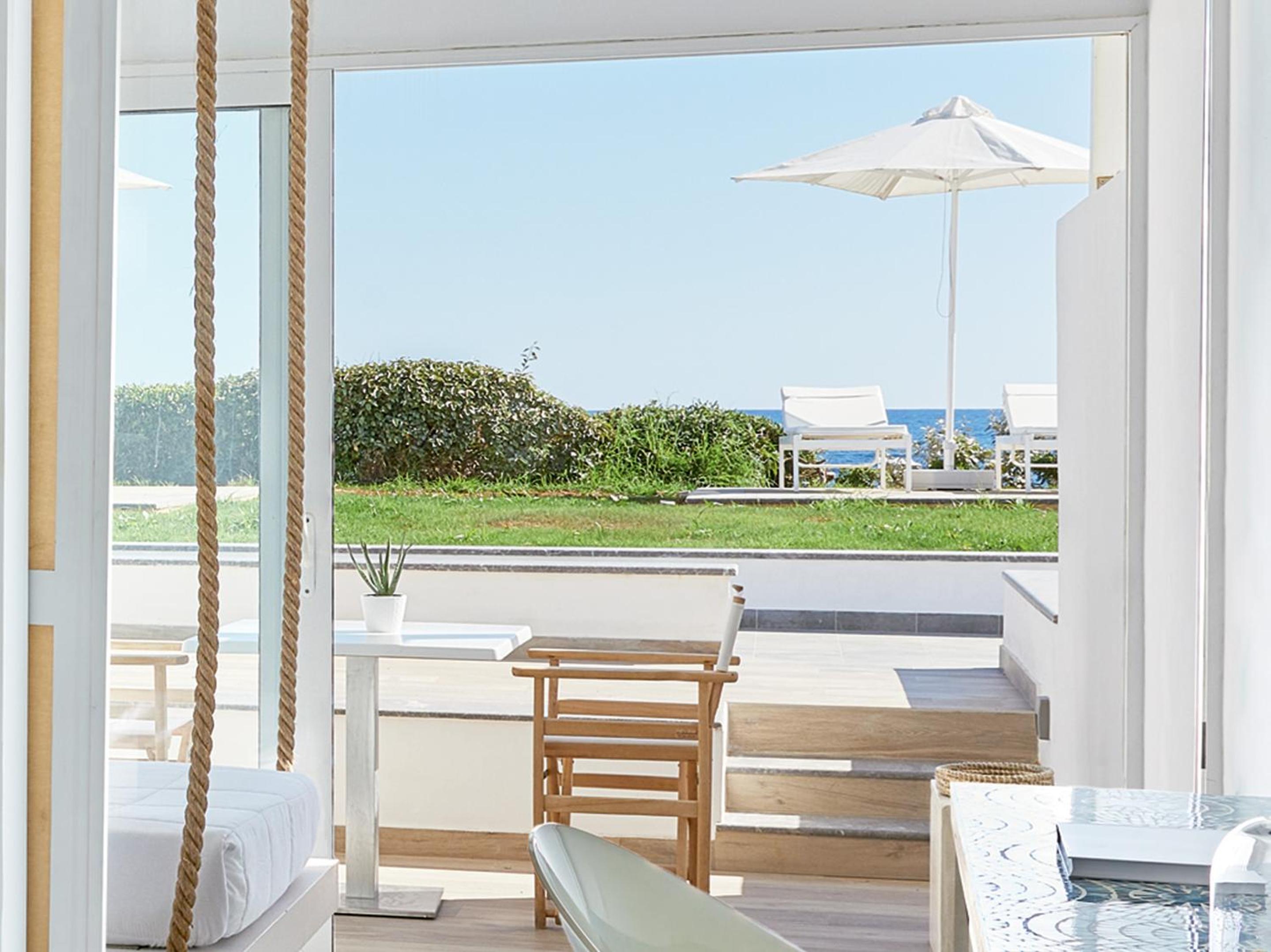 Prestige Guestroom Sea View with Garden - Photo 2