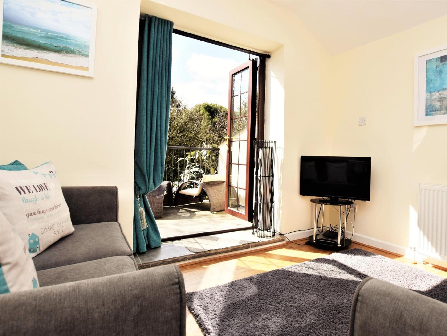 Two-Bedroom House photo 1