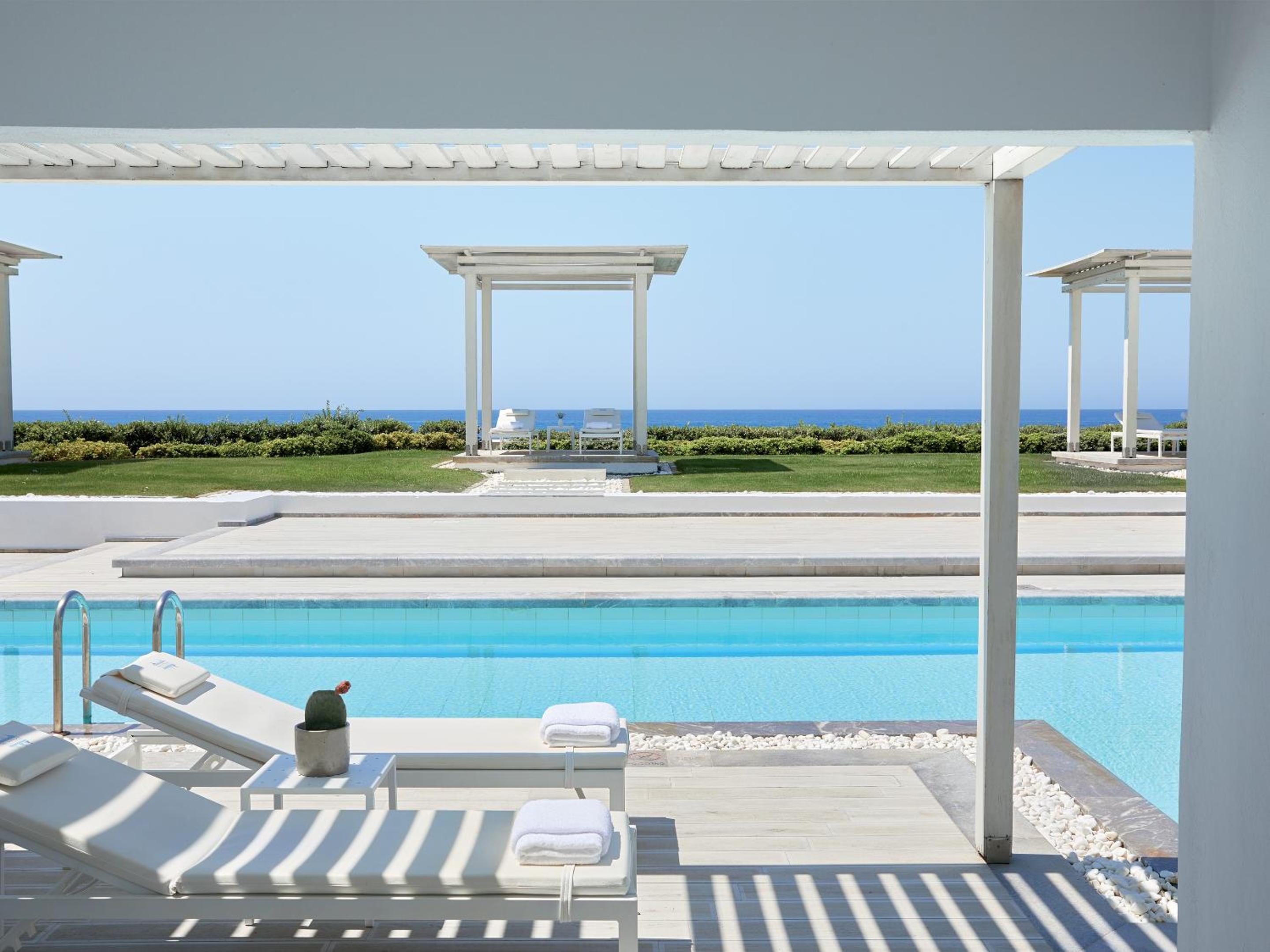 Swim Up Guestroom Sea View with Garden - Photo 5
