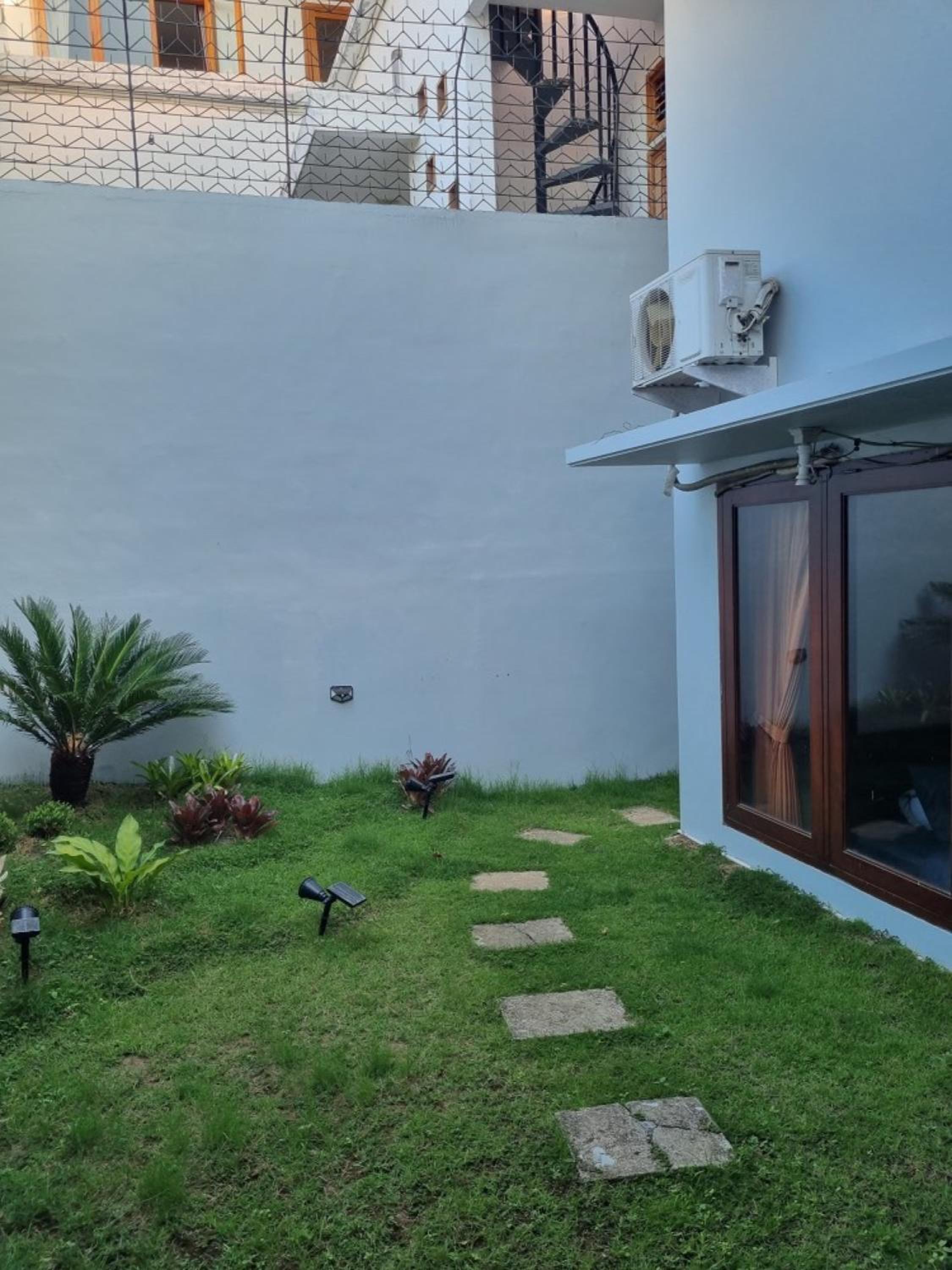 Villa photo 2