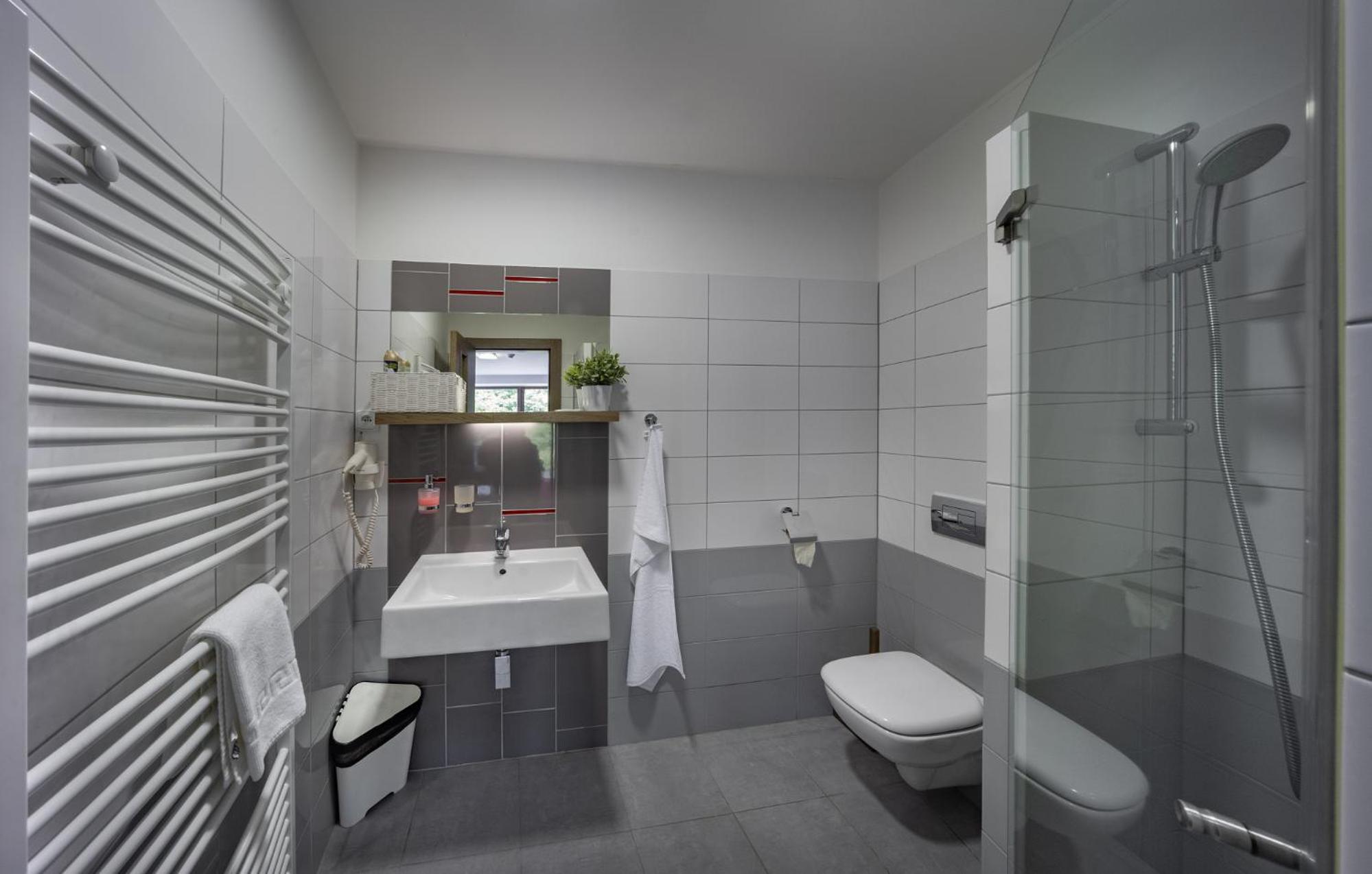 Triple Room - Photo 27