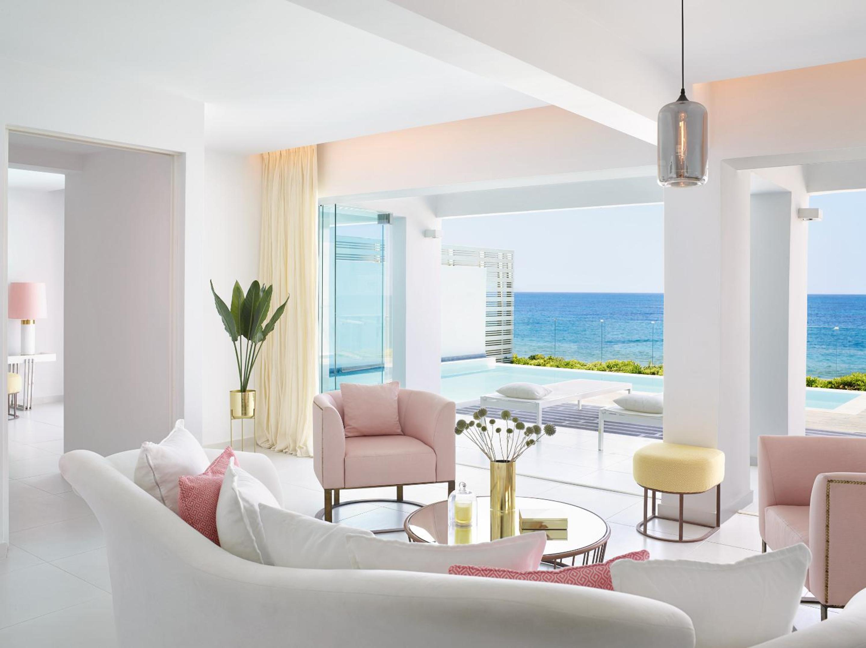 Villa White, Seafront Prive Pool - Photo 10