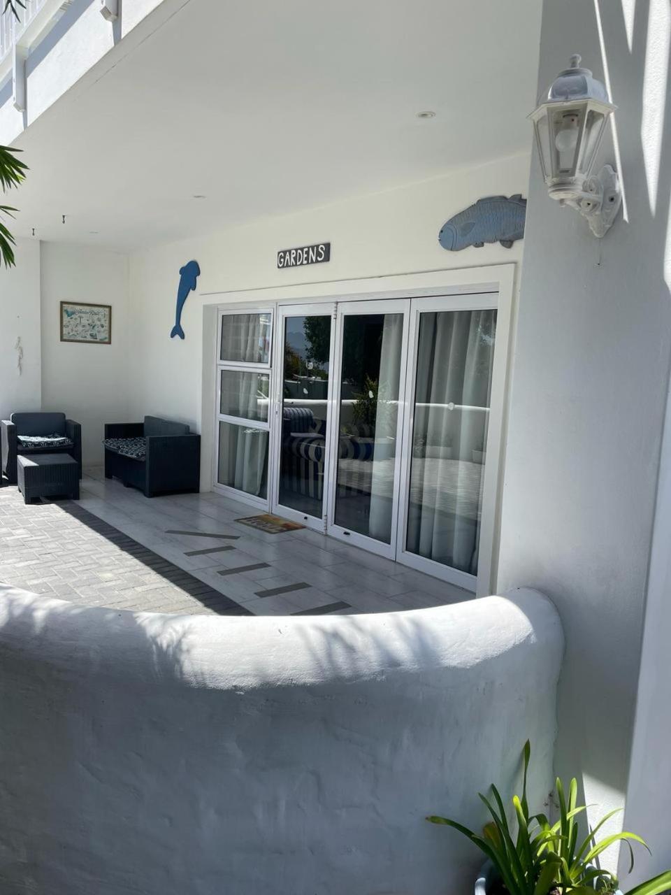 Two-Bedroom Apartment - Photo 15