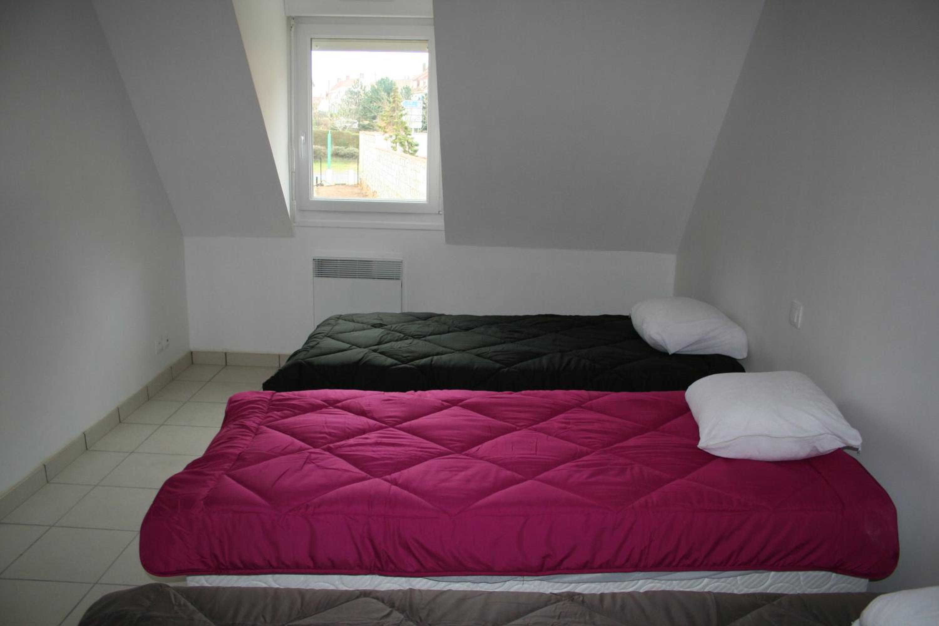 Four-Bedroom House photo 2
