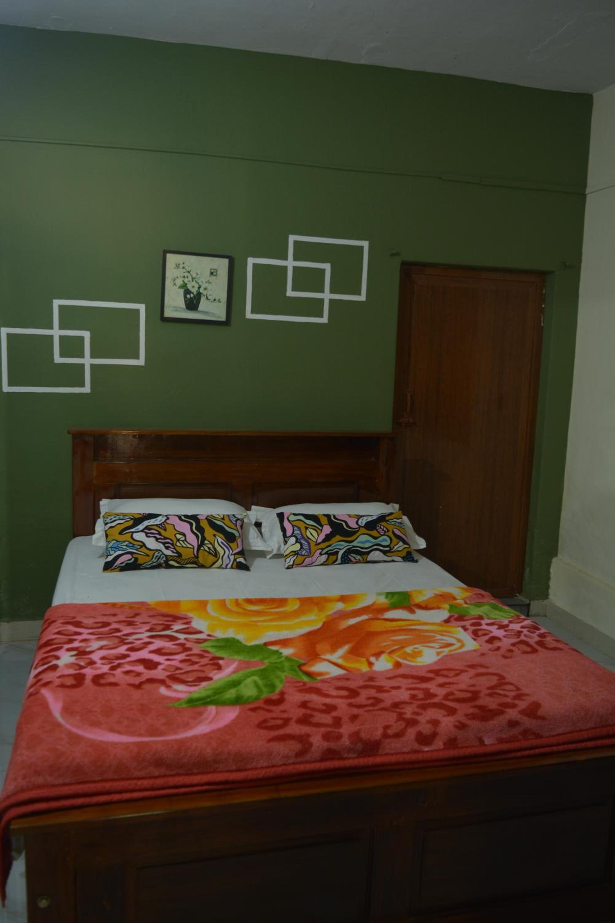 Double Room with Private Bathroom photo 1