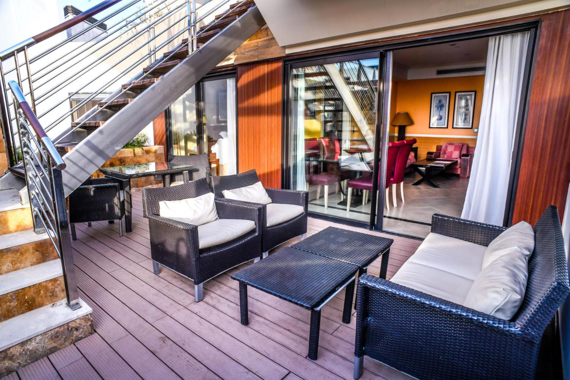 Deluxe Junior Suite with Terrace, Hot Tub and Sea View