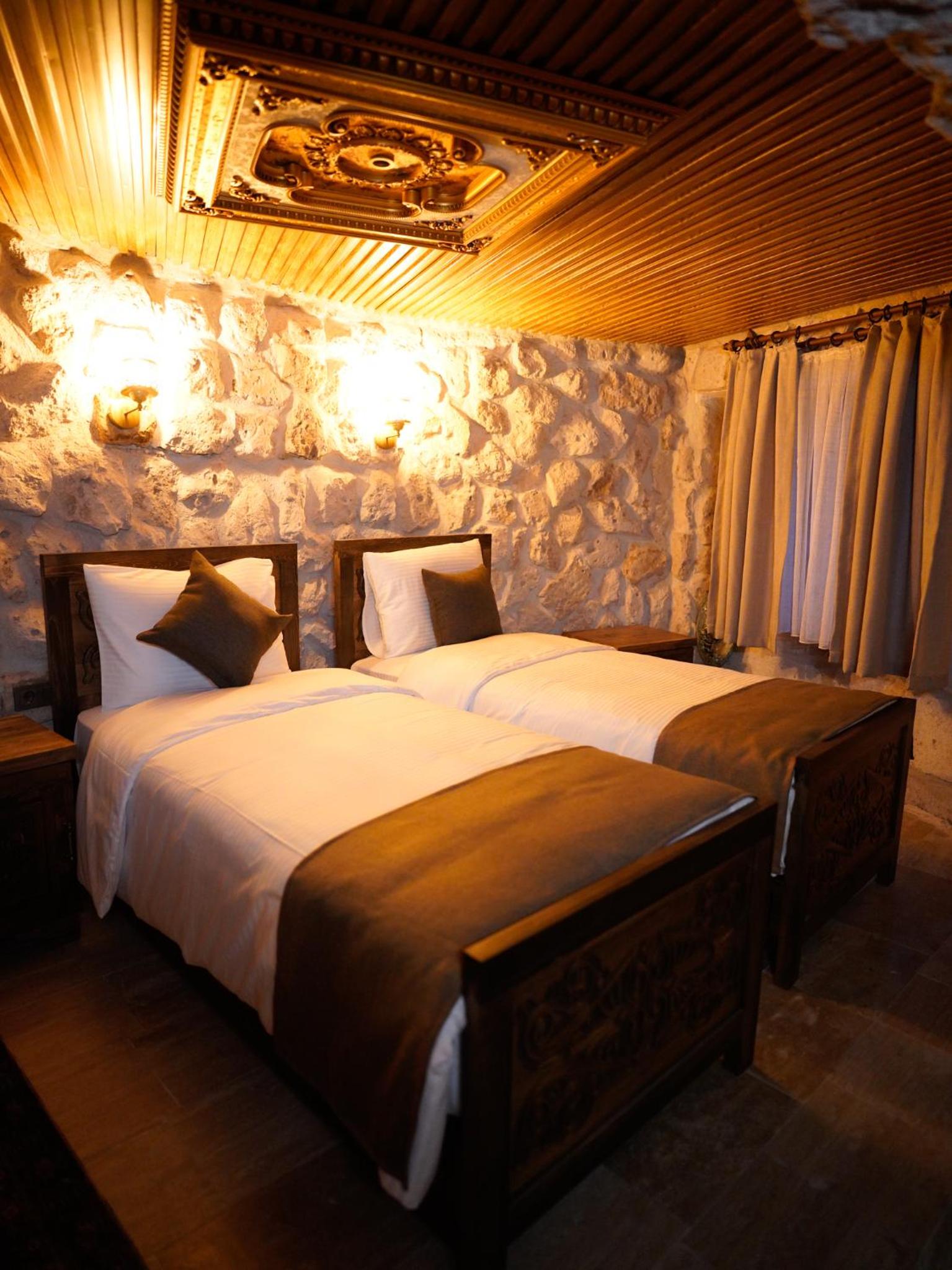 Standard Double Room - Photo 4