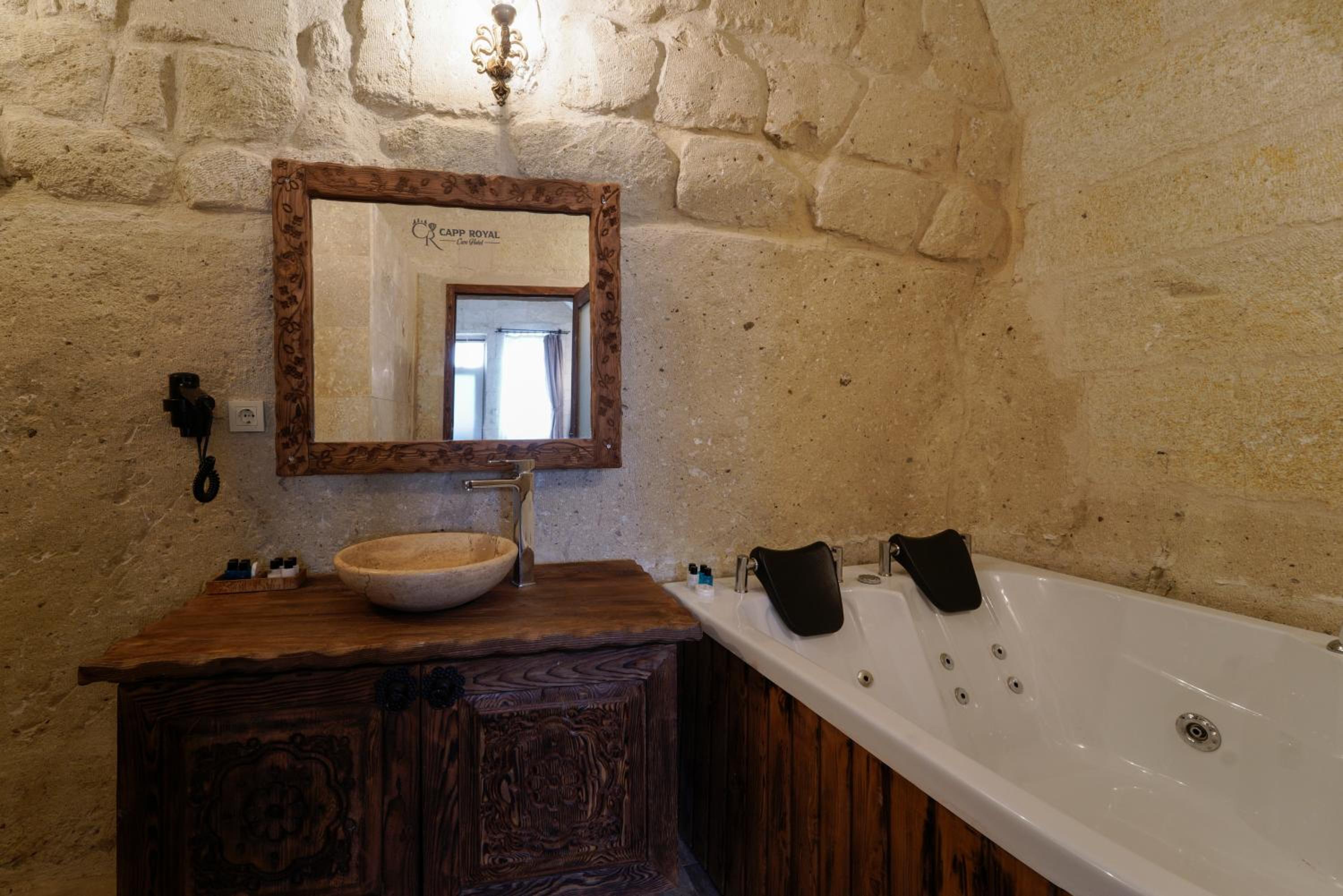Deluxe Double Room with Castle View - Photo 48