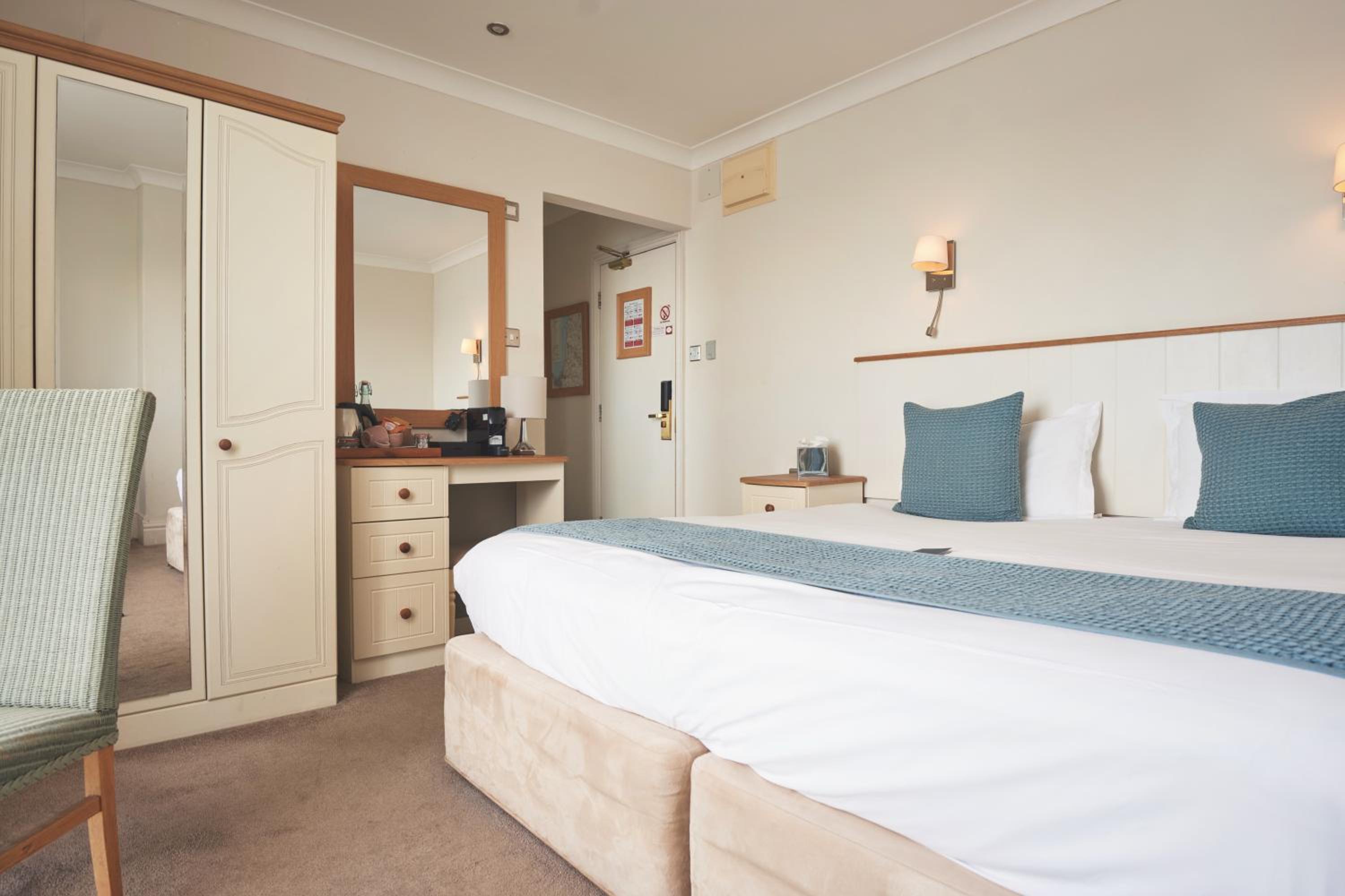 Superior Double Room With Coastal View