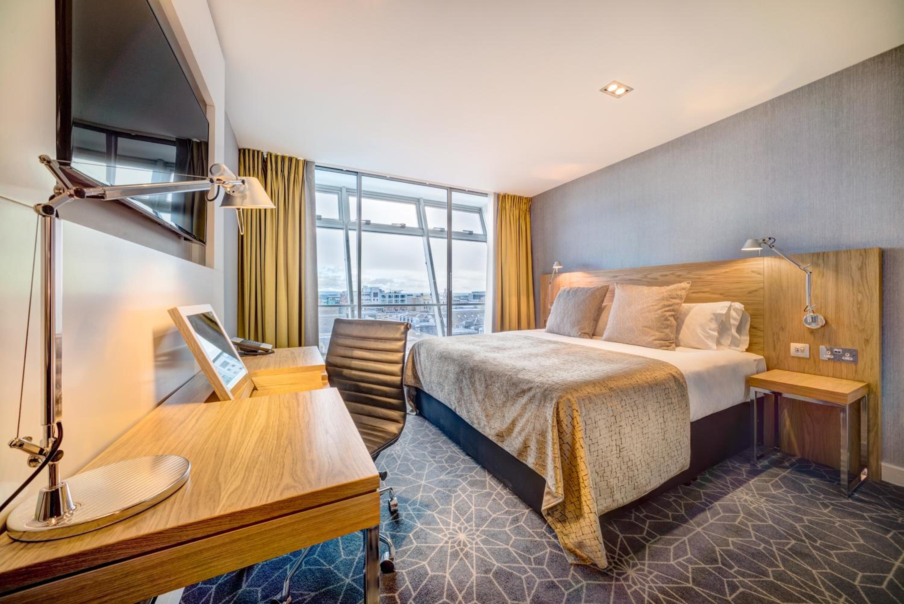 City View - Double Room - Photo 1