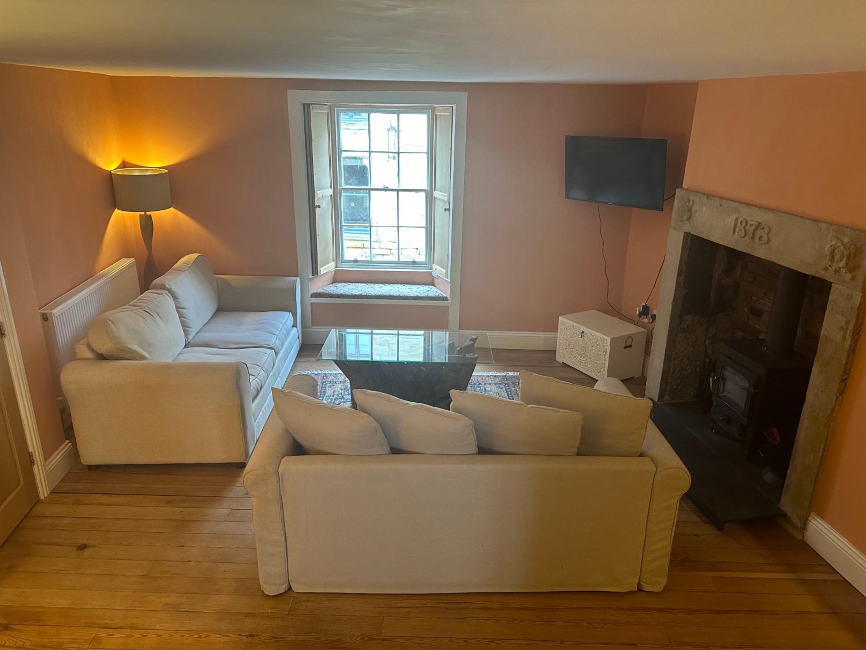 Three-Bedroom House photo 1
