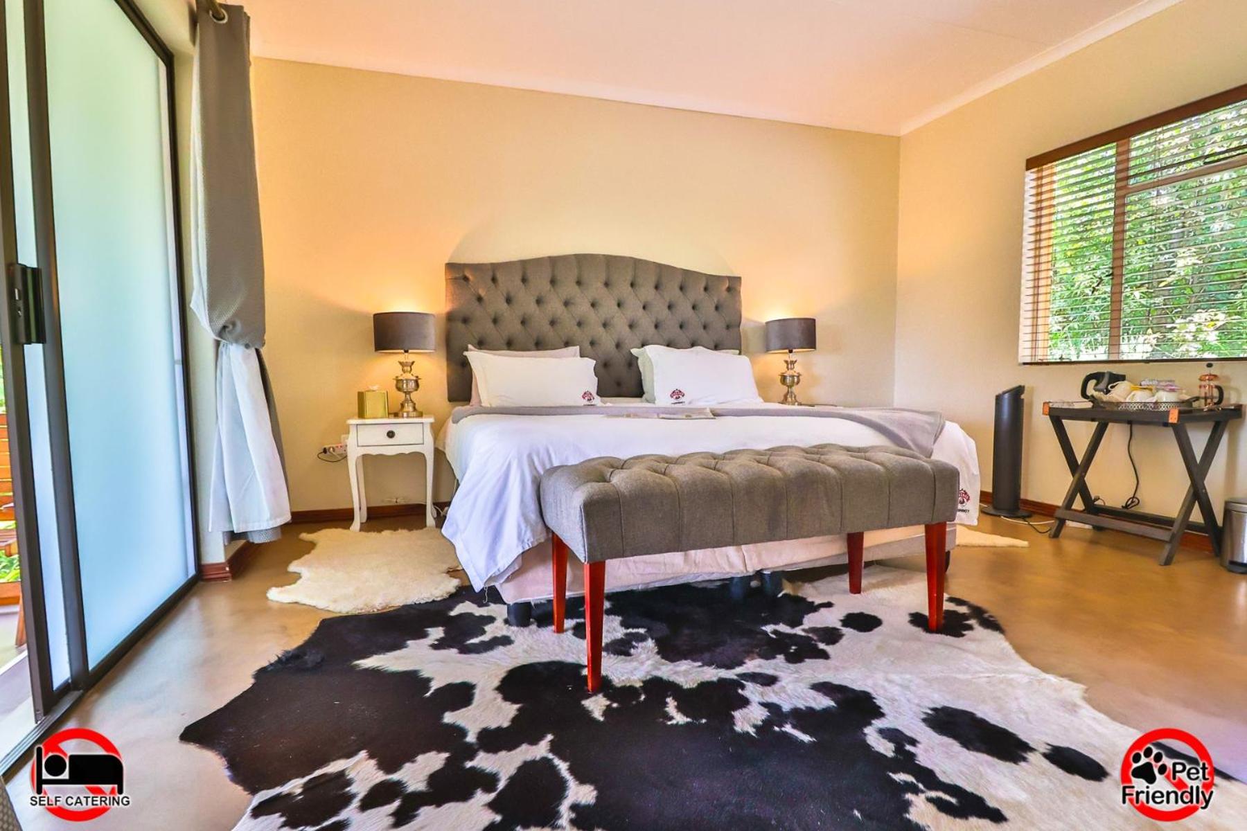 King Size Room: Non-self-catering (No Pets Allowed) - Photo 4