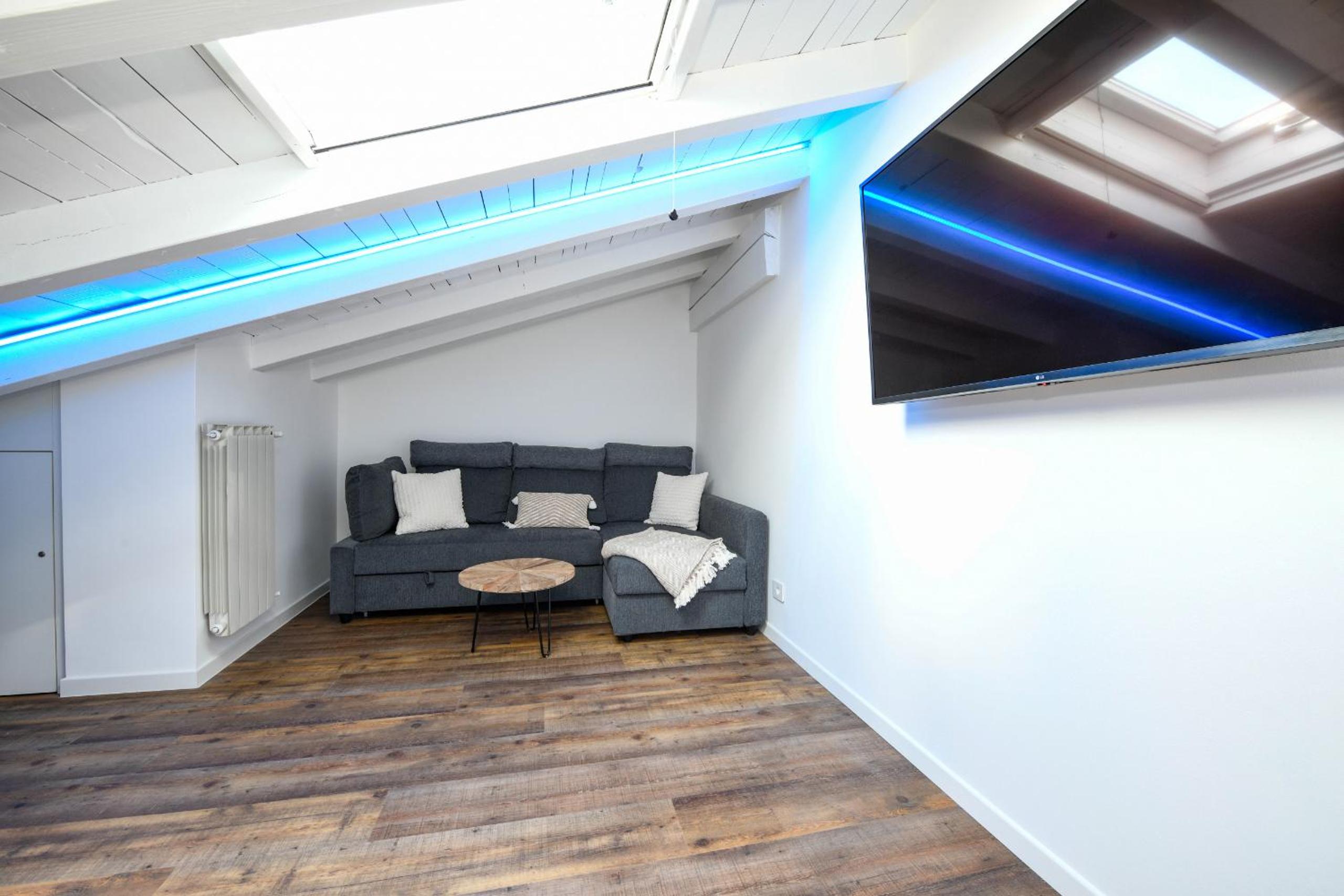 Apartment - Split Level