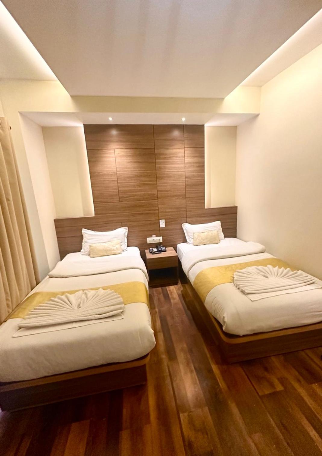 Deluxe Double or Twin Room - Photo 4
