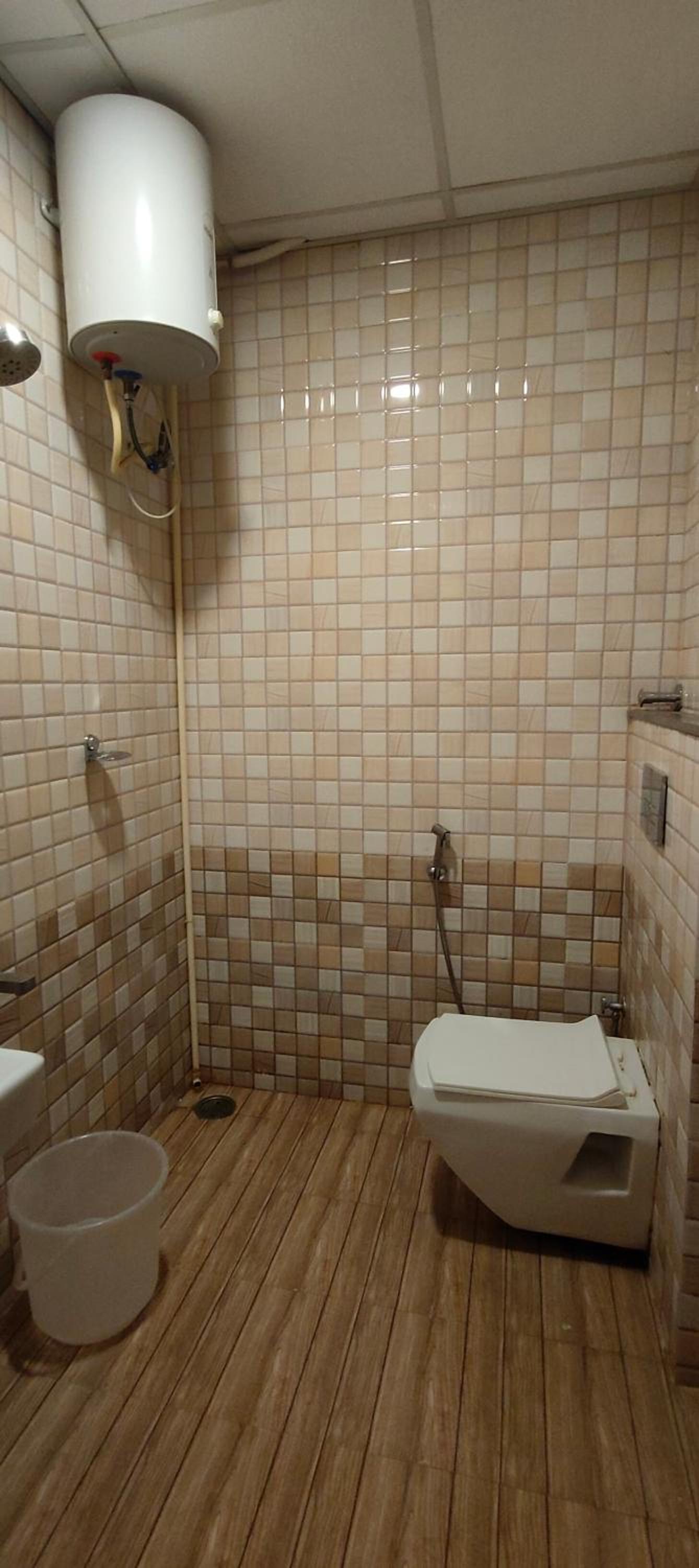 Deluxe Room - Photo 12