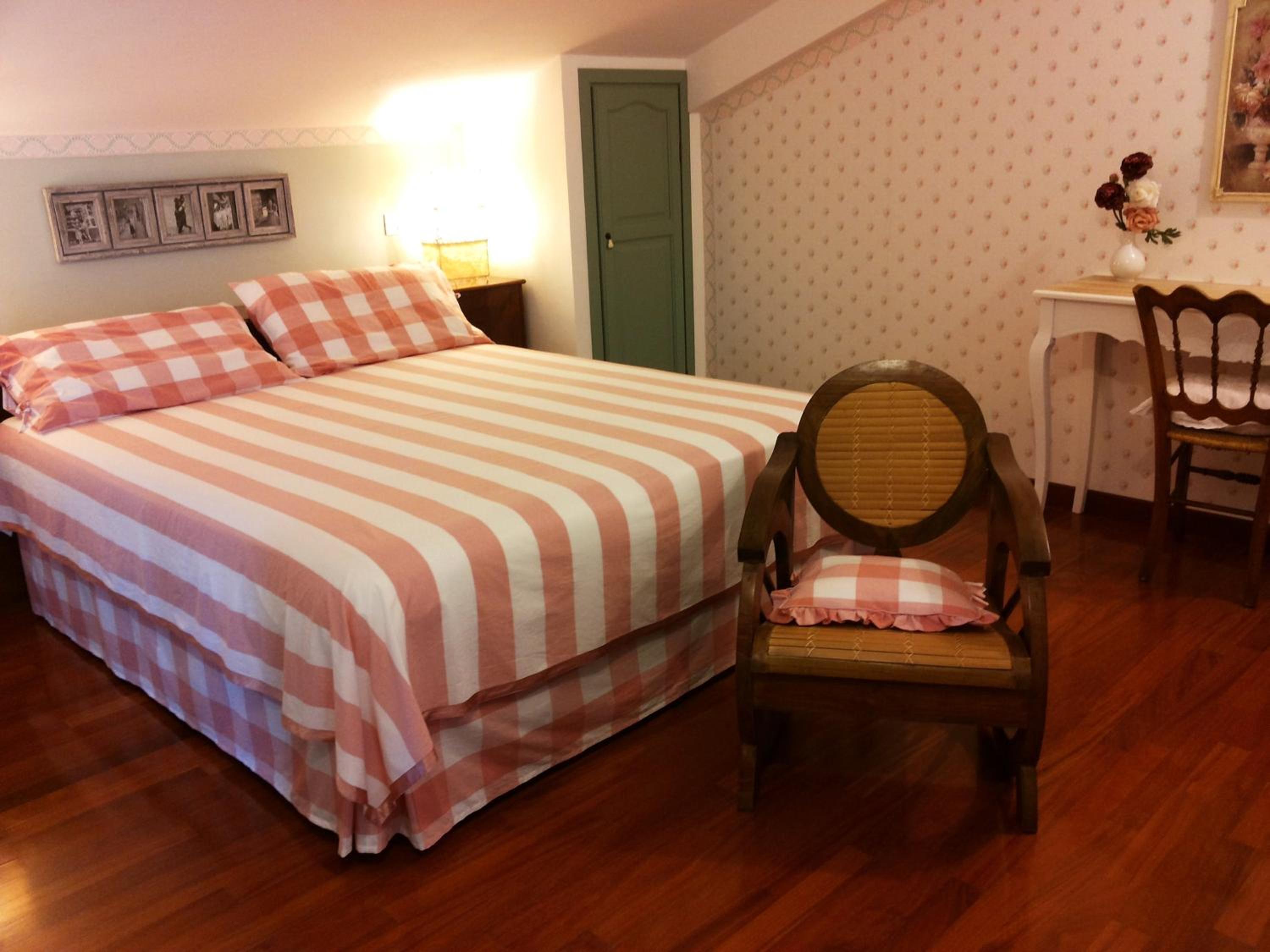 Deluxe Double or Twin Room - Photo 3
