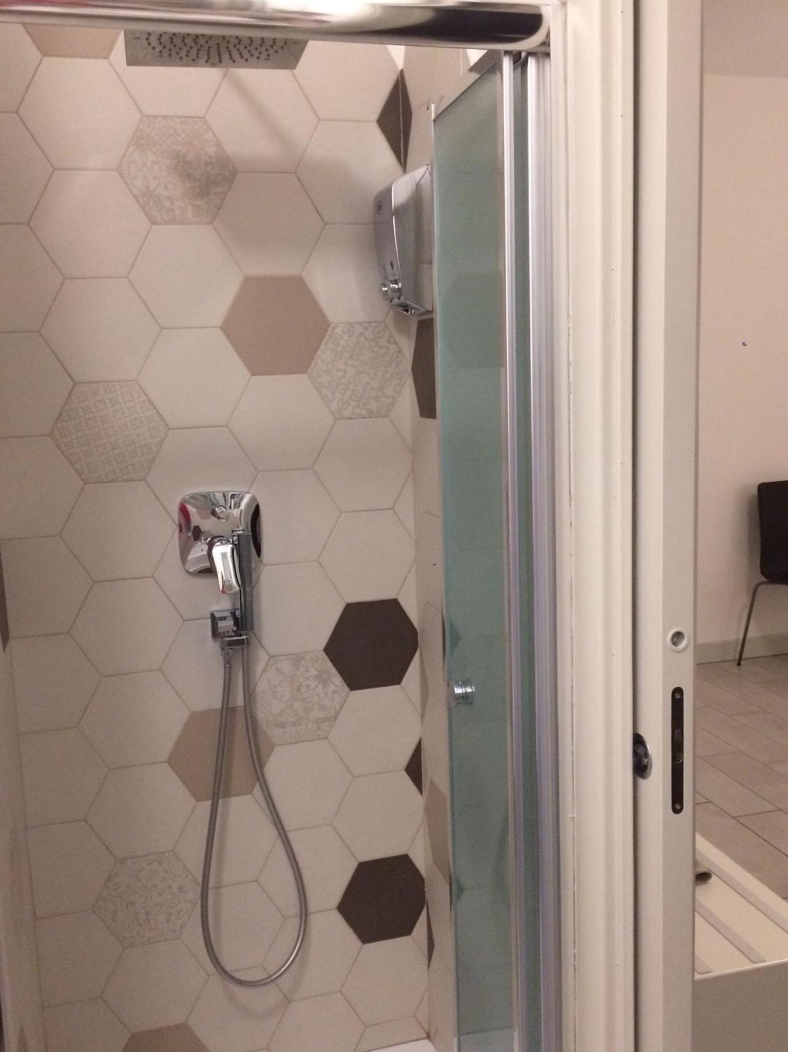 Double or Twin Room photo 3