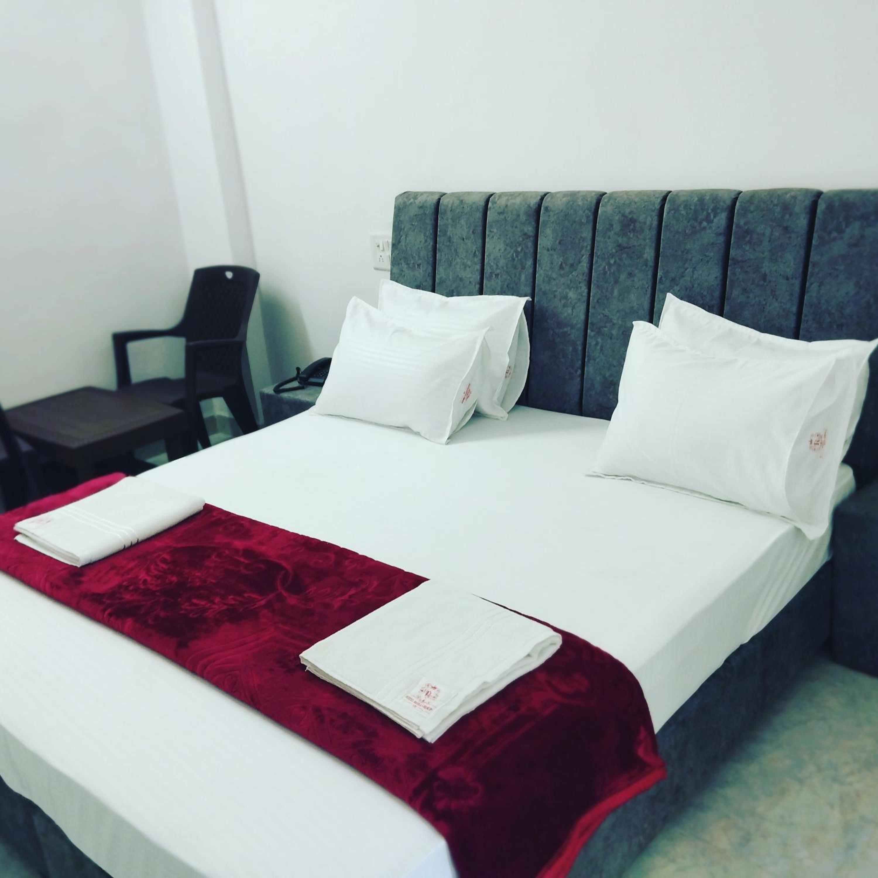 Deluxe Double Room photo 3
