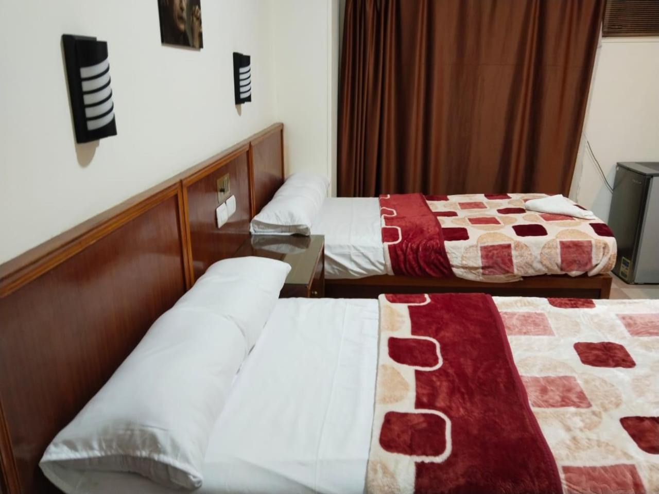 Standard Twin Room photo 3
