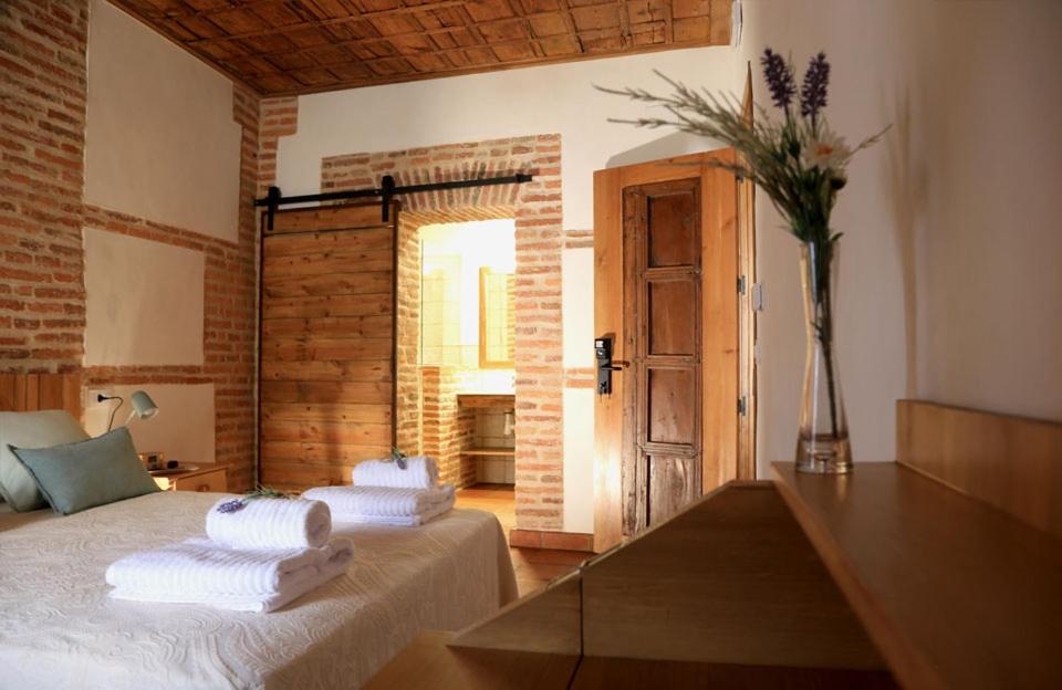 Double Room with Private Bathroom photo 3